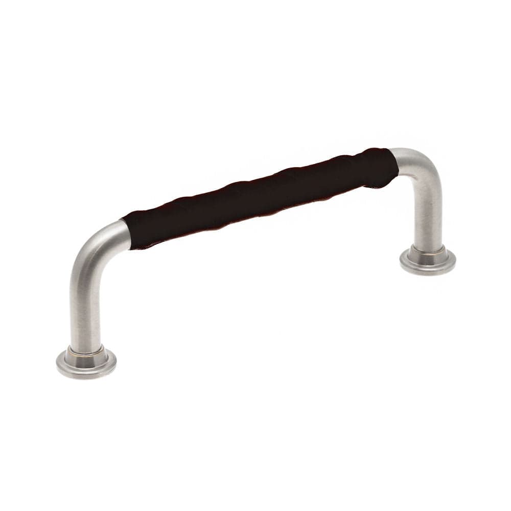 1353 Twist | Greb i Rustfrit Stål Finish med Sort Læder L 110 mm (C/C 96 mm) Et Al LF-1353-96-0625LL FINICC