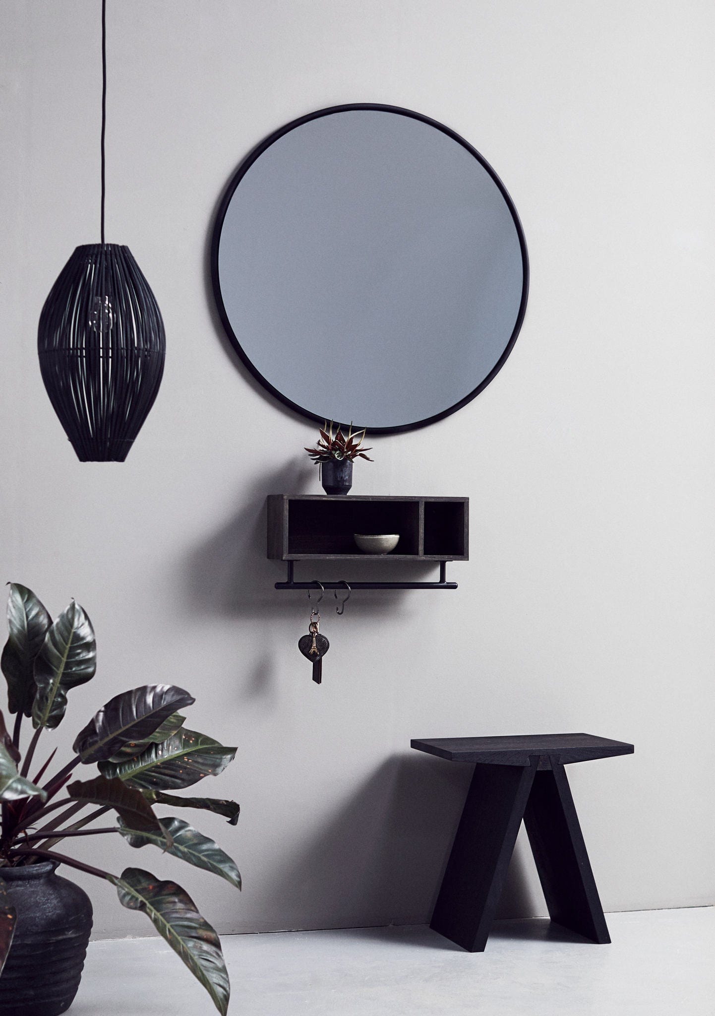 Angle | Taburet i Sort Muubs MU-8910002118 FINICC