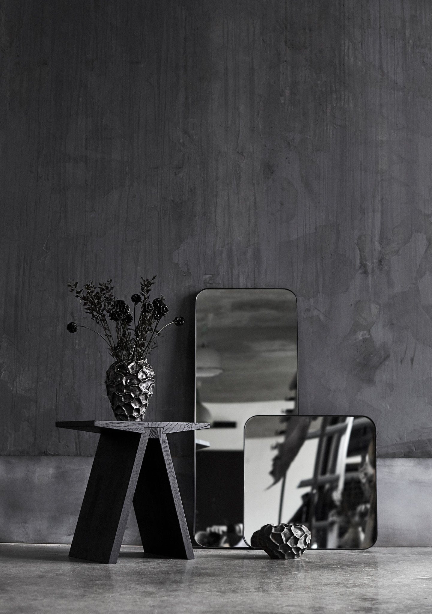 Angle | Taburet i Sort Muubs MU-8910002118 FINICC