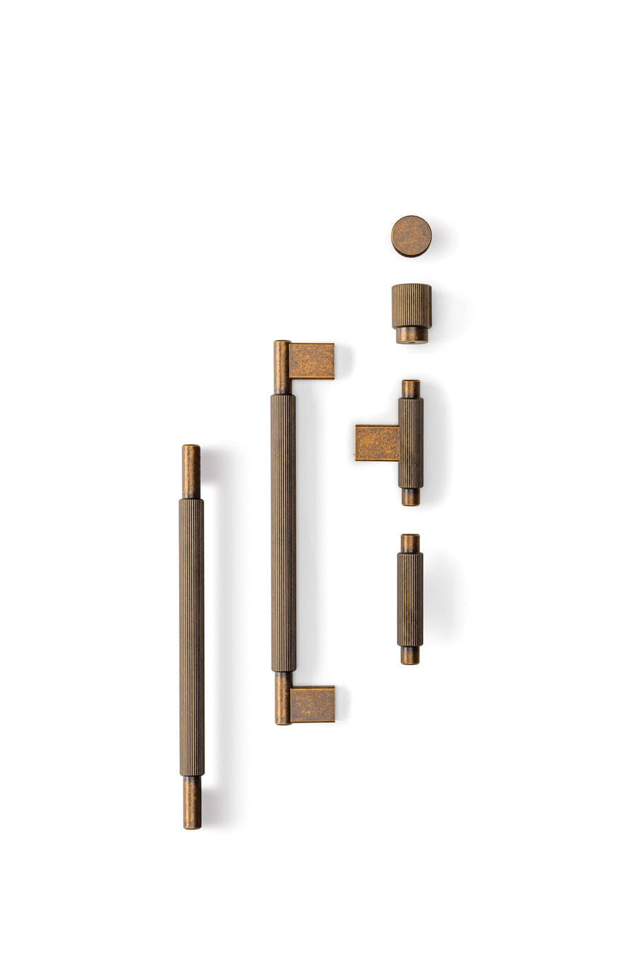 Arpa | Knop i Antik Messing Ø 22 mm x D 31 mm Viefe FINICC