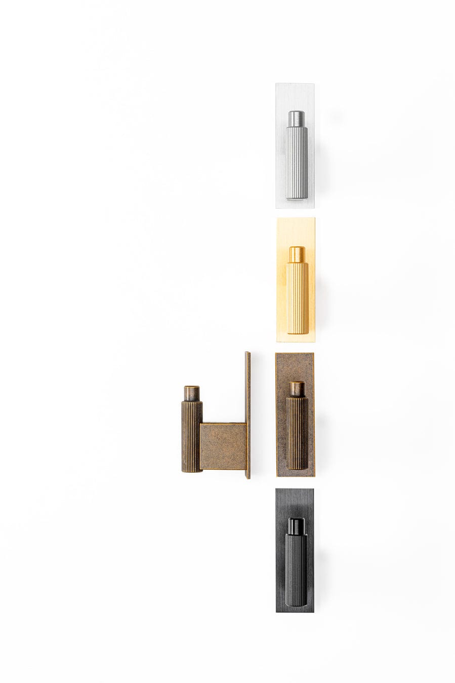 Arpa Plate | Knage i Rustfrit Stål Finish H 80 mm x D 43 mm Viefe FINICC