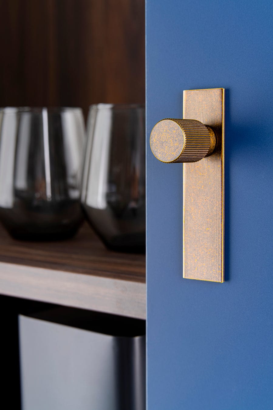 Arpa Plate | Knop i Antik Messing L 100 mm x D 33 mm Viefe FINICC