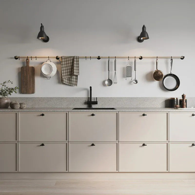 Aveny | Forlængerstang i Eg/Sort Beslag Design BD-947971-41 FINICC