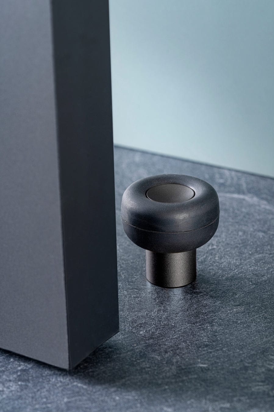 Buggy | Dørstopper i Grå Ø 47,1 mm x H 46,6 mm Viefe FINICC