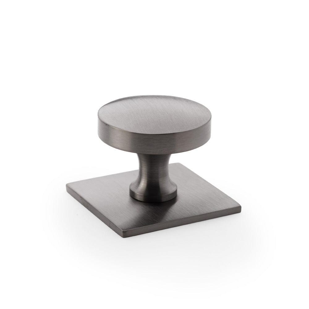 Bullion | Knop i Dark Bronze Ø 38 mm x D 29 mm Alexander & Wilks AW835-38-DBZPVD FINICC