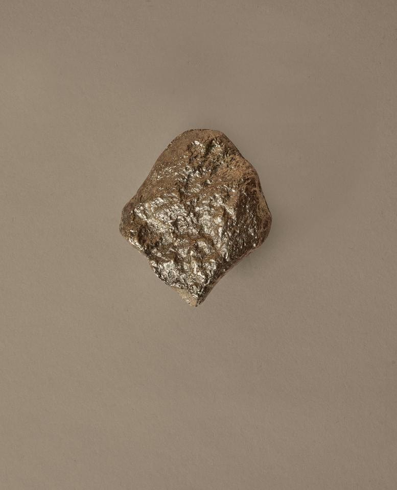 Comber Rock - Small | Knop/Knage i Ubehandlet Messing L 50 mm x B 60 mm ferm LIVING FL-1104270844 FINICC