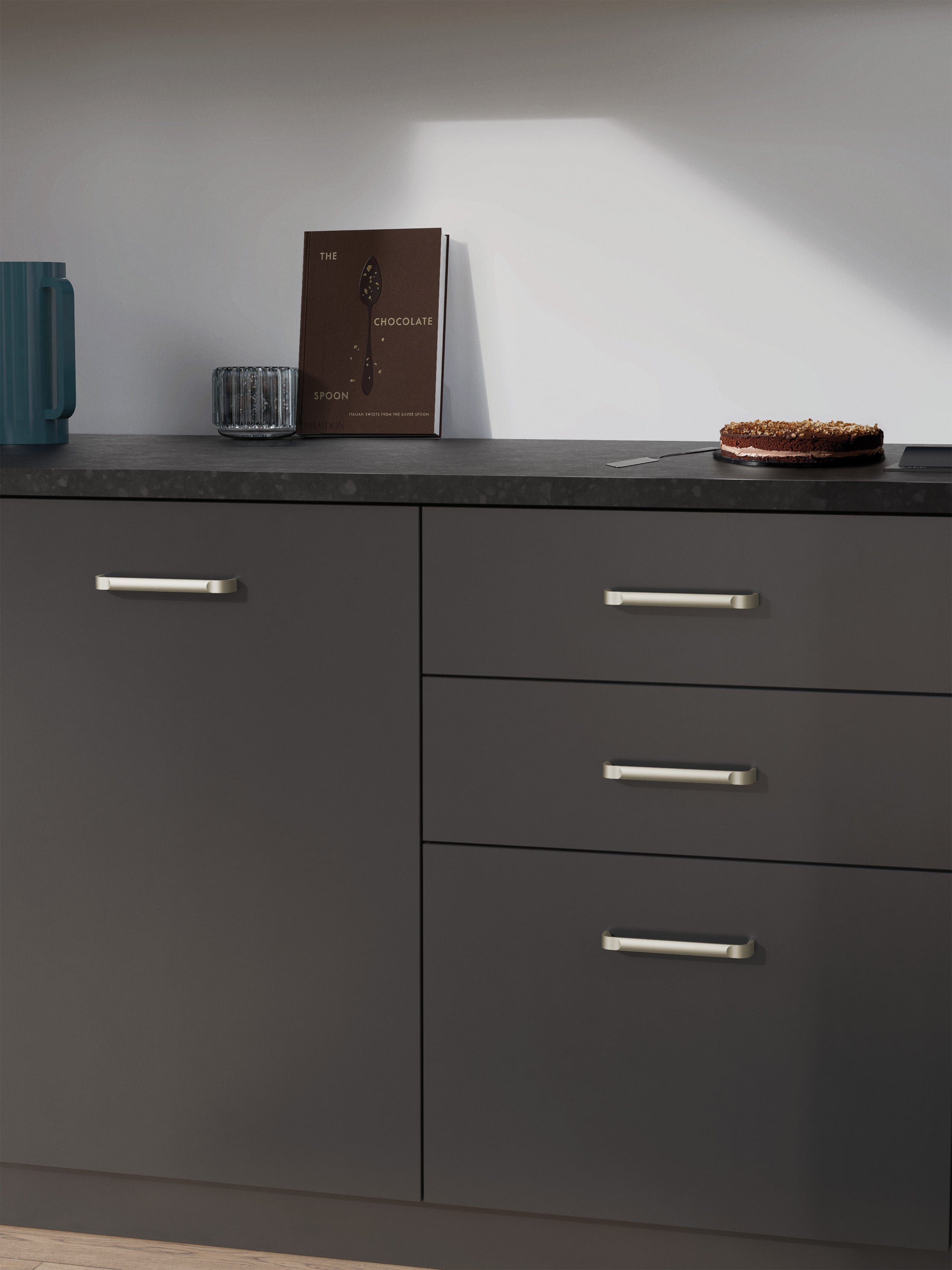 Flint | Greb i Børstet Rustfrit Stål Finish L 168 mm (C/C 160 mm) METAKOR MK-11.4147.29 FINICC