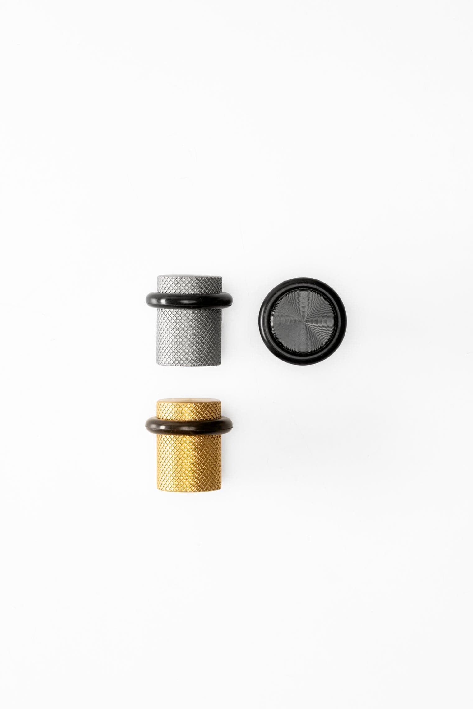 Graf Floor | Dørstopper i Rustfrit Stål Finish Ø 27 mm x H 28 mm Viefe FINICC