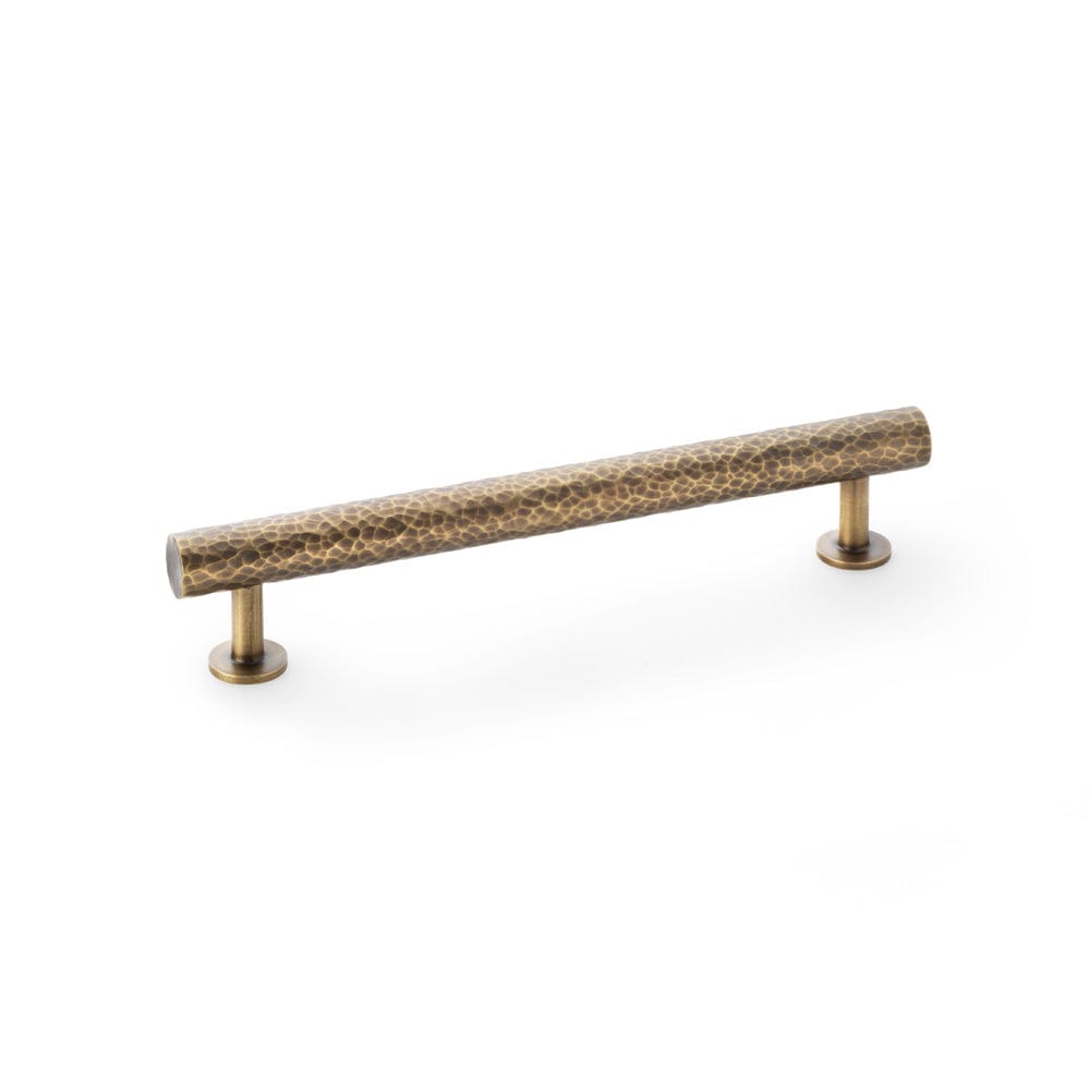 Leila | Greb i Antik Messing L 196 mm (C/C 160 mm) Alexander & Wilks AW817-160-AB FINICC