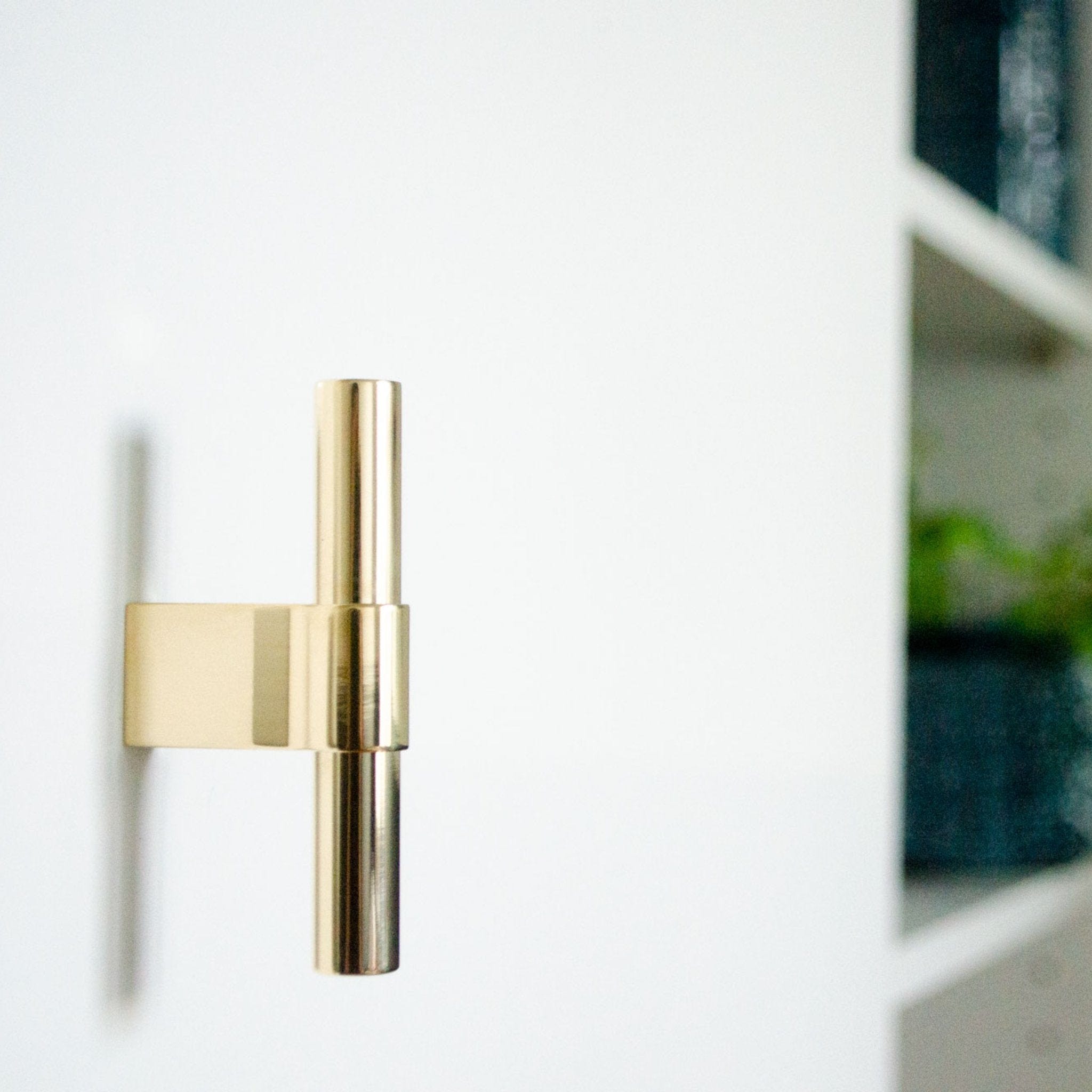 Line Big T-Bar | Greb/Knop i Poleret Messing uden Lak L 80 mm (C/C 12 mm) BB Sweden BB-KN29M FINICC