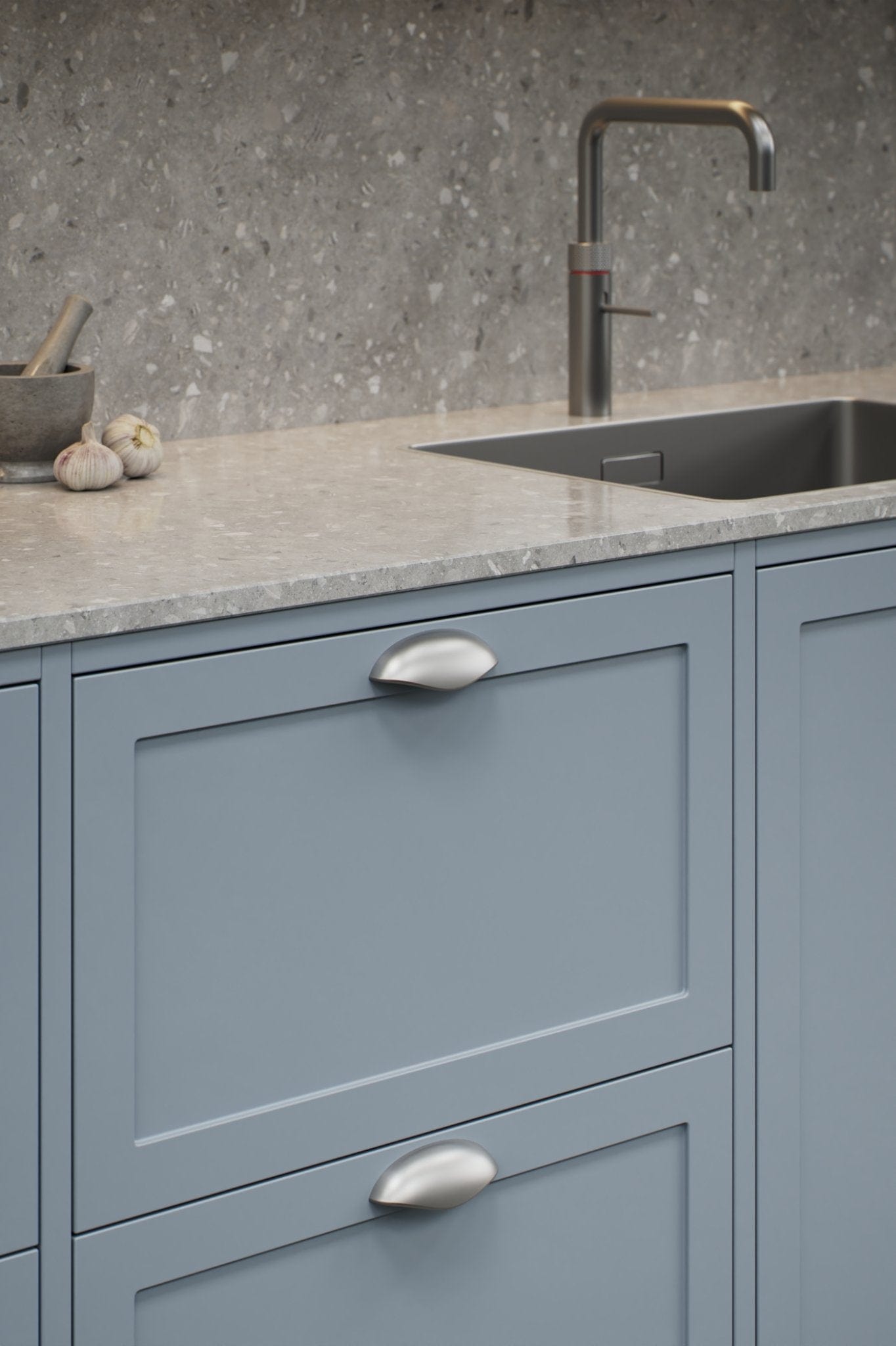 Luna | Greb i Børstet Rustfrit Stål Finish Furnipart FINICC