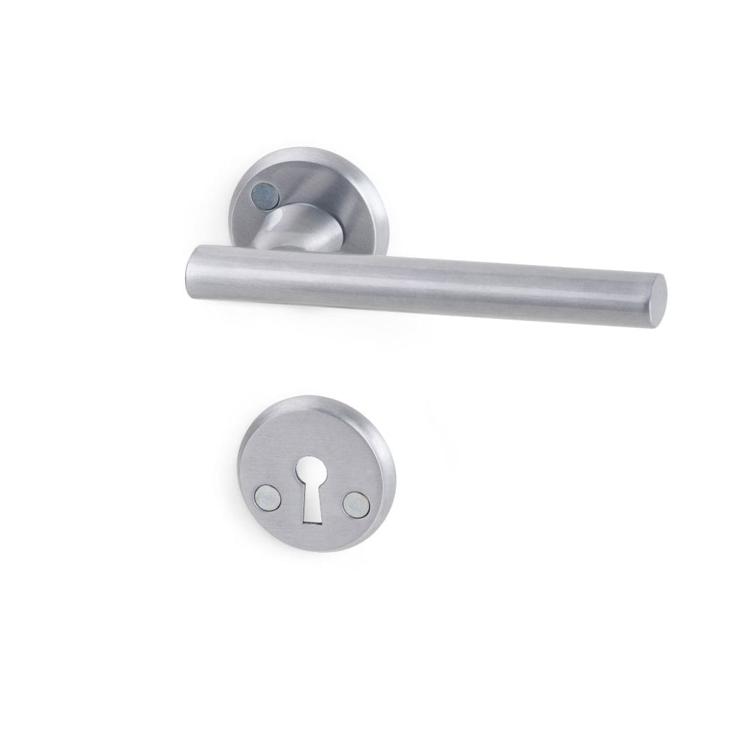Lyon | Dørhåndtag i Børstet Aluminium inkl nøgleskilte L 135 mm (C/C 30 mm) Habo HB-31111 FINICC