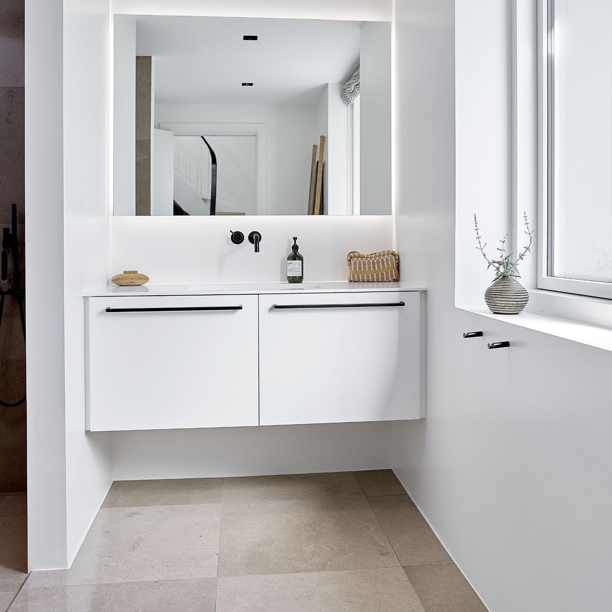 Mango | Greb i Sort Furnipart FINICC