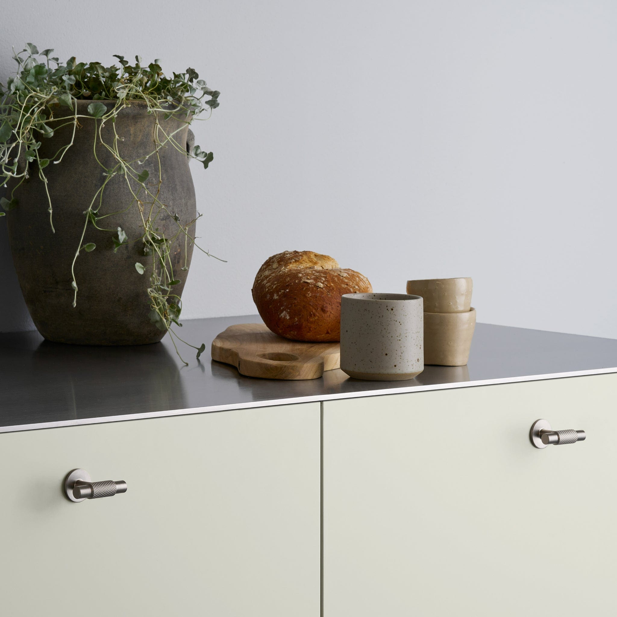 Manor T-Bar | Greb/Knop i Rustfrit Stål Finish L 54 mm x D 39 mm Furnipart FINICC
