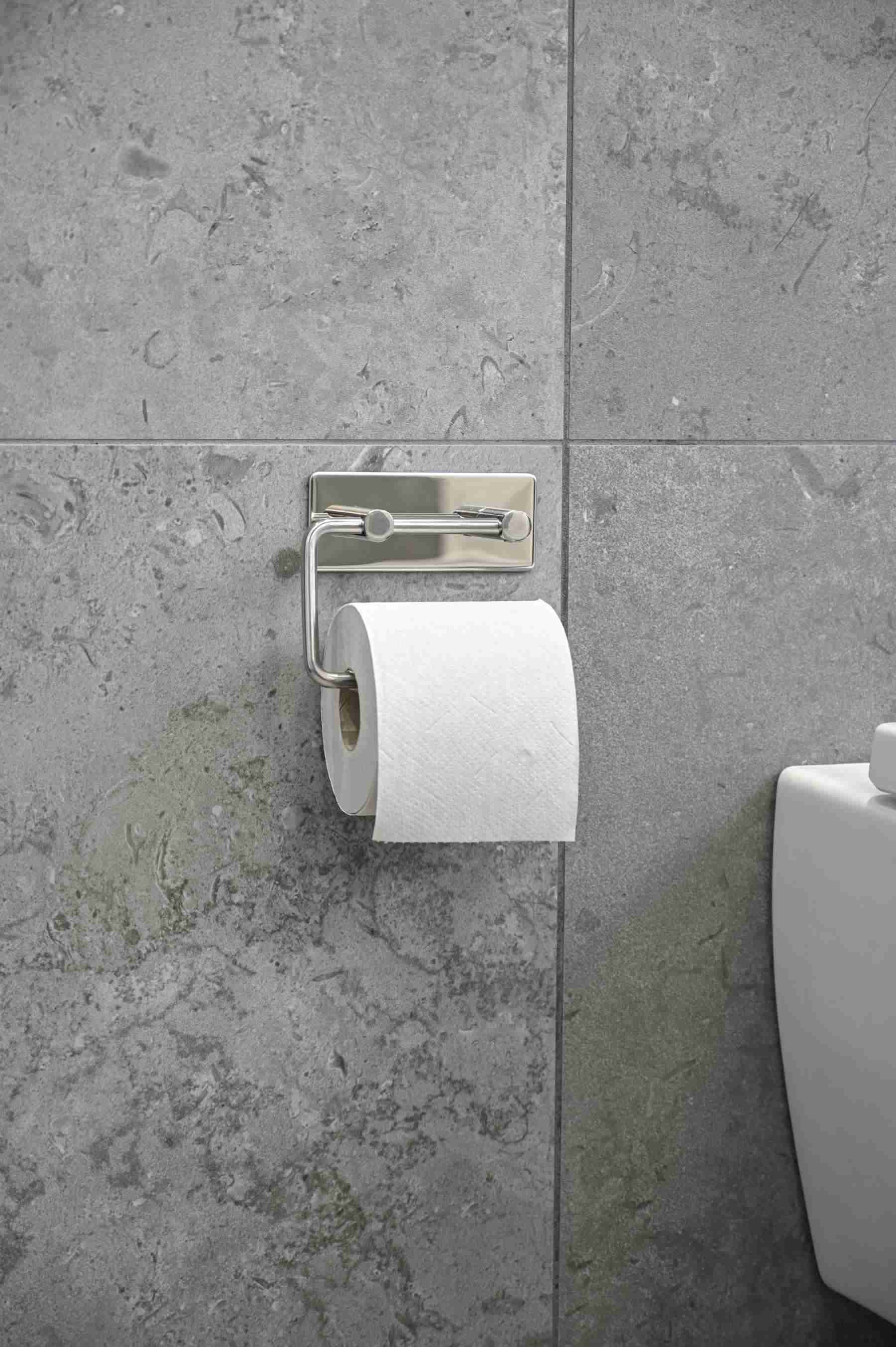 Nantes | Toiletrulleholder i Blank Krom Theofils TF-17000009 FINICC