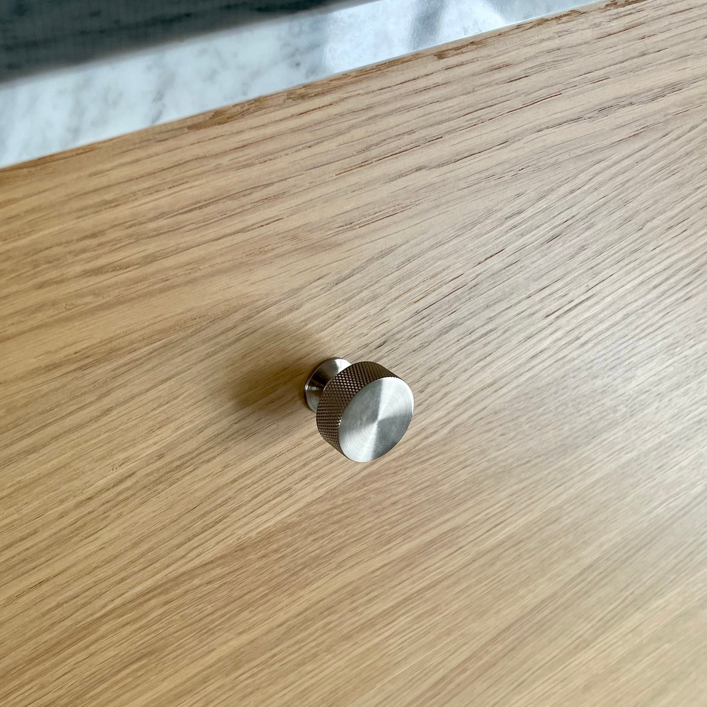 Polaris | Knop i Rustfrit Stål Finish Ø 29 mm x D 26 mm I-REFINE FINICC