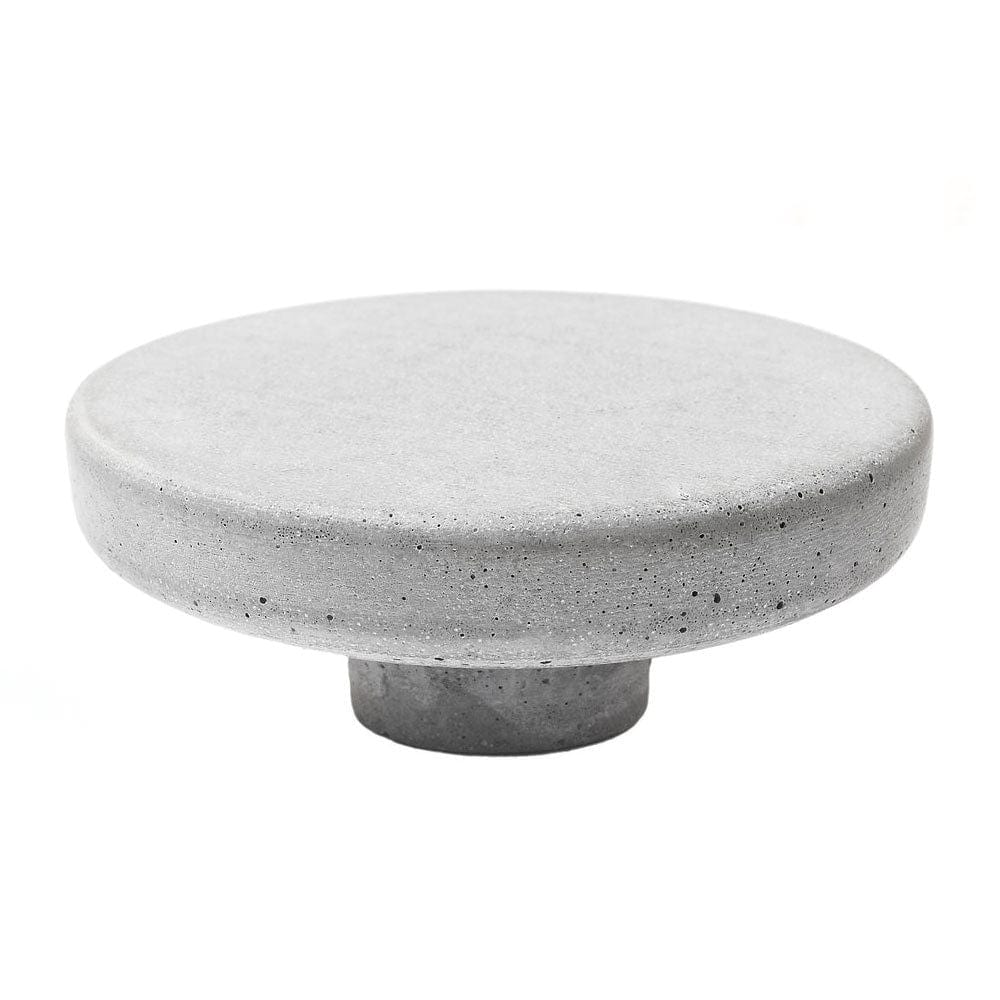 Pomolo | Knage i Lysegrå Beton Ø 85 mm x D 36 mm Urbi et Orbi FINICC