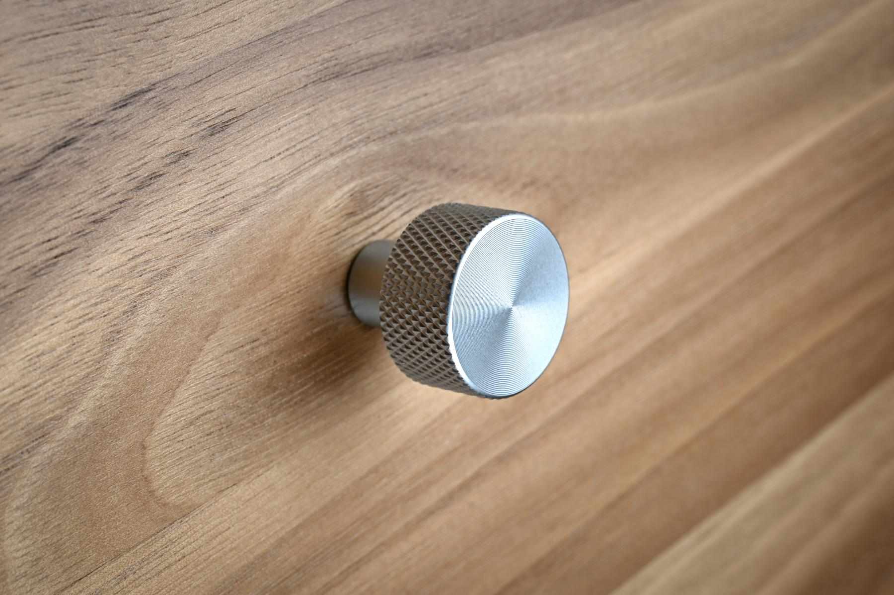 Rimini 20 | Knop i Rustfrit Stål Finish Ø 20 mm x D 20 mm Theofils TF-309628 FINICC