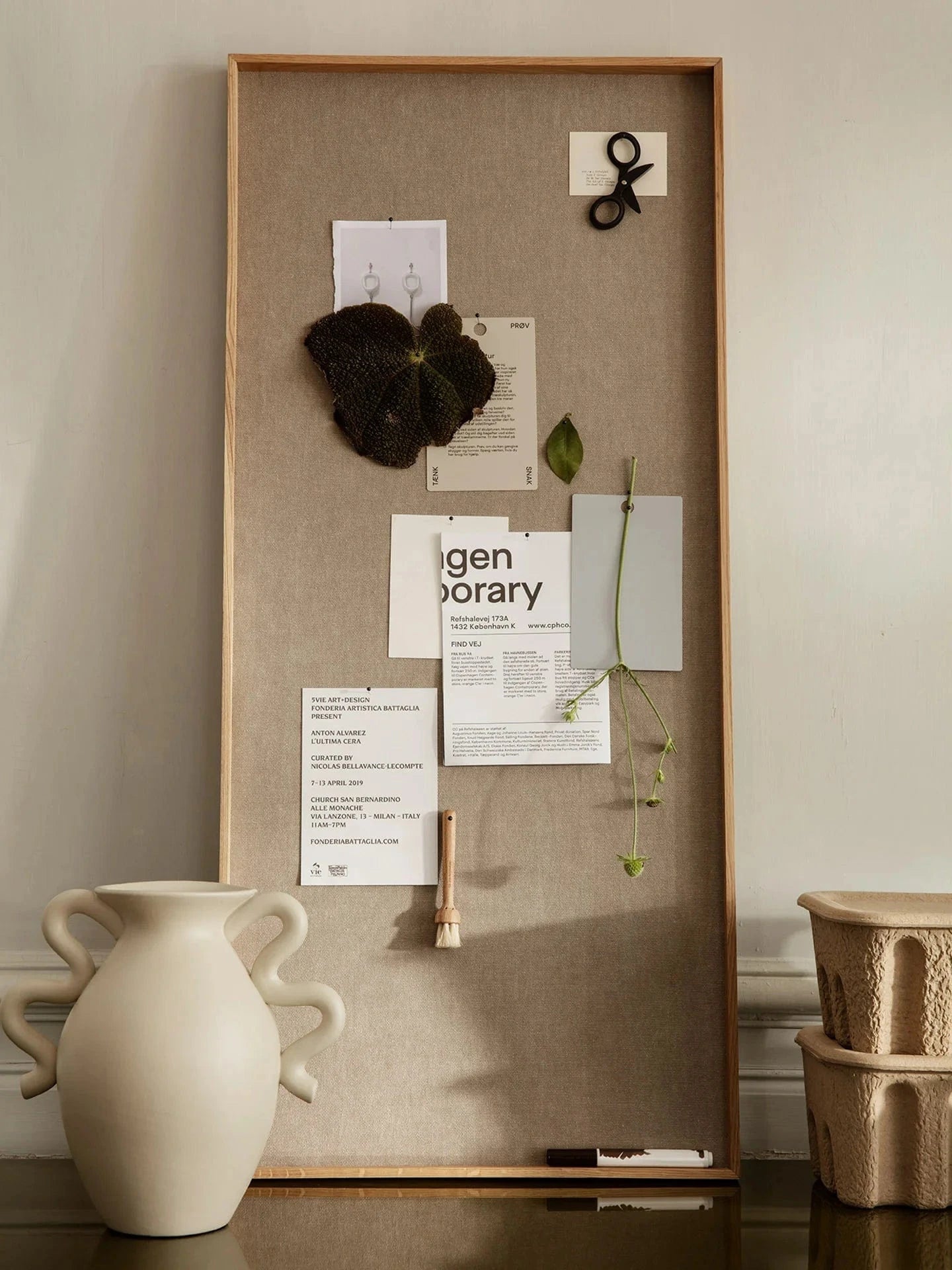 Scenery - Narrow | Opslagstavle i Natural Oak L 100 cm x B 45 cm ferm LIVING FL-1104264532 FINICC