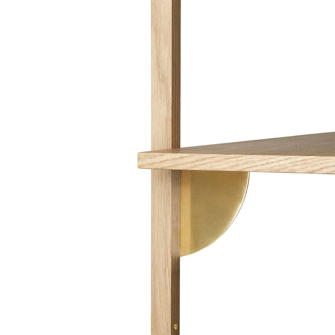 Sector Shelf Tripple/Narrow- Oak/Brass ferm LIVING FL-1103392852 FINICC