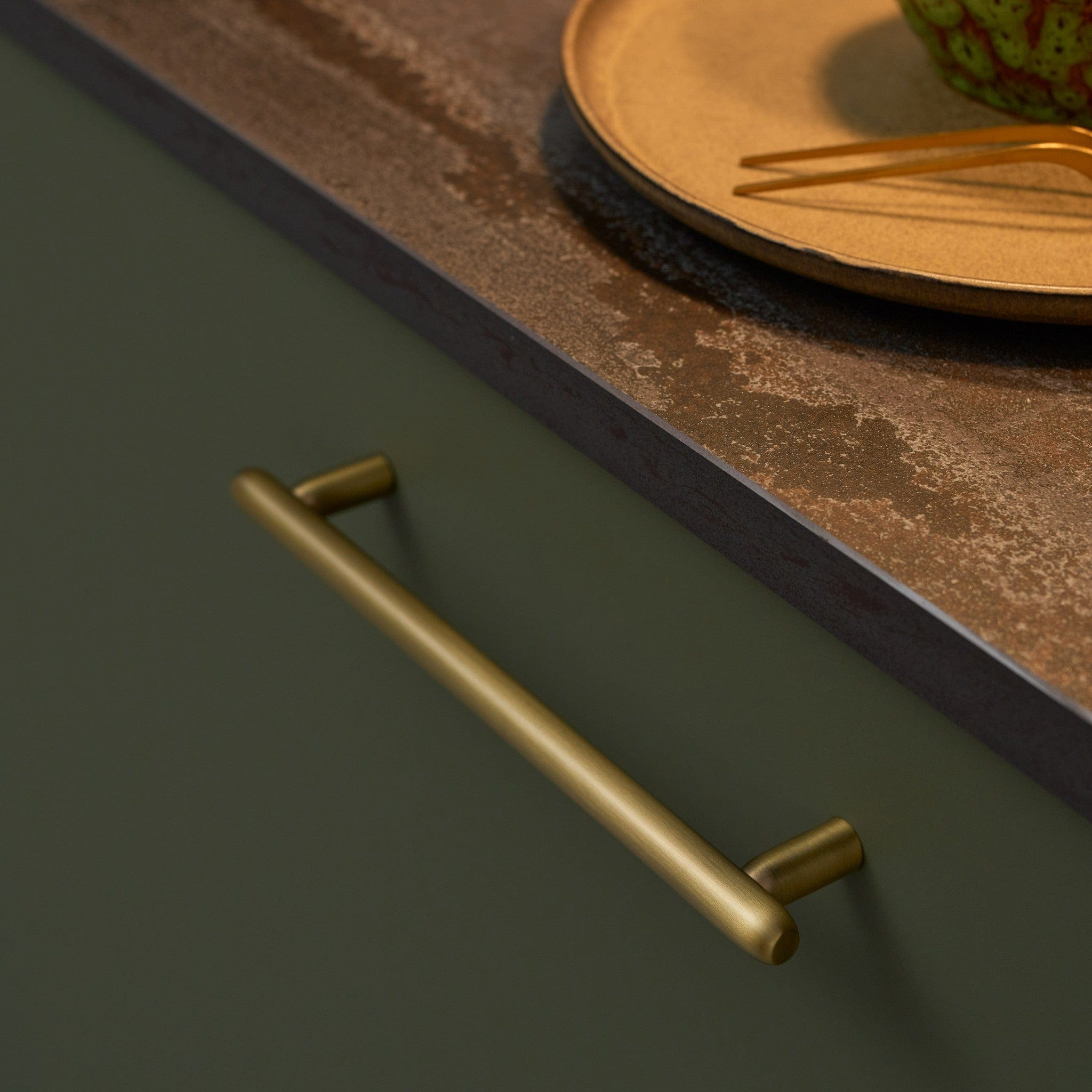 Tocco | Greb i Børstet Messing L 192 mm (C/C 160 mm) Furnipart FINICC