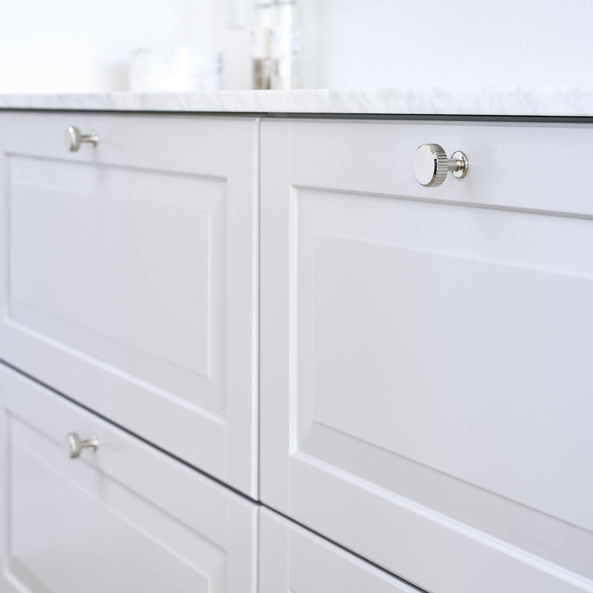 Villa Round | Knop i Blank Nikkel Ø 30 mm x D 20 mm Furnipart FP-552920030-06 FINICC