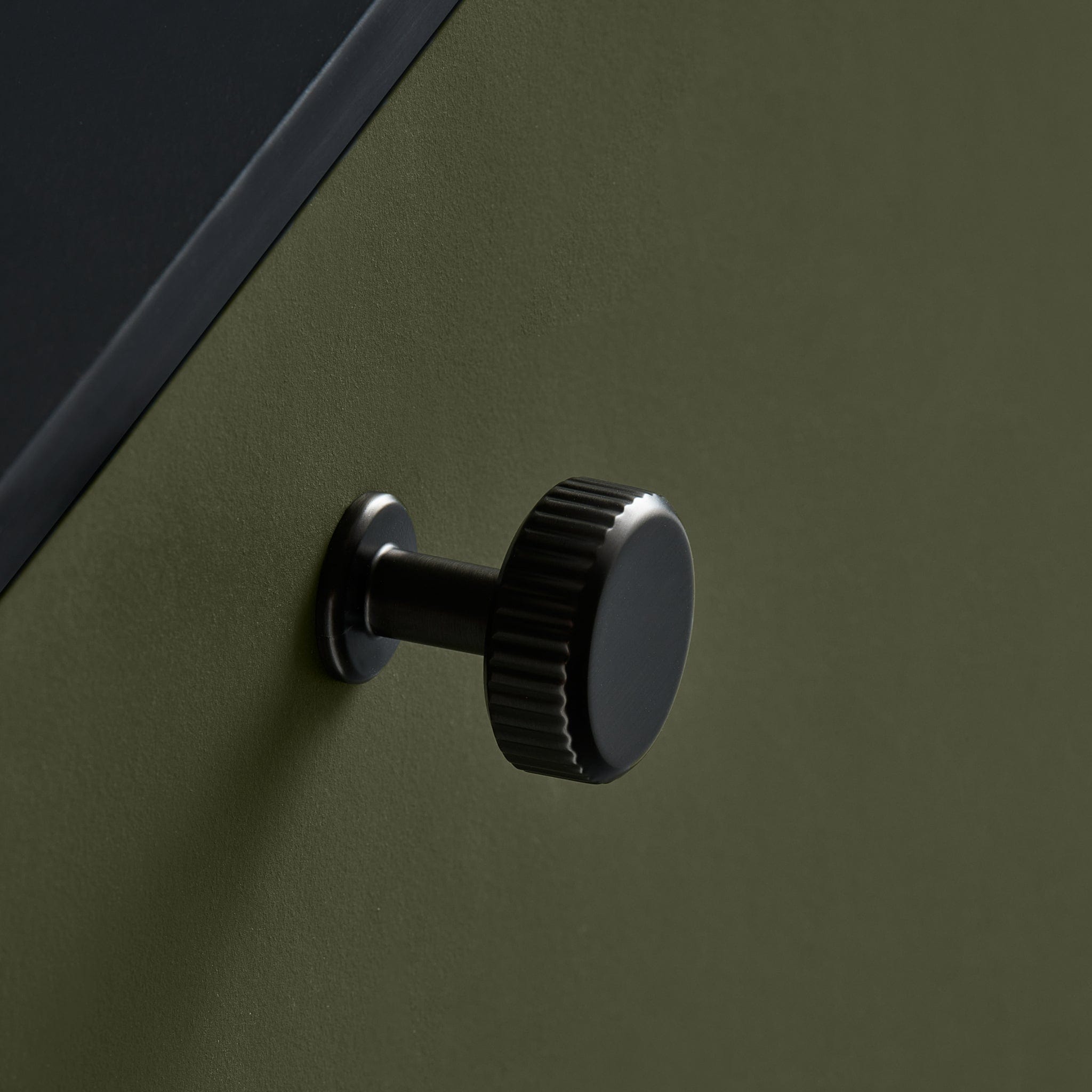 Villa Round | Knop i Mat Grå Ø 30 mm x D 20 mm Furnipart FINICC