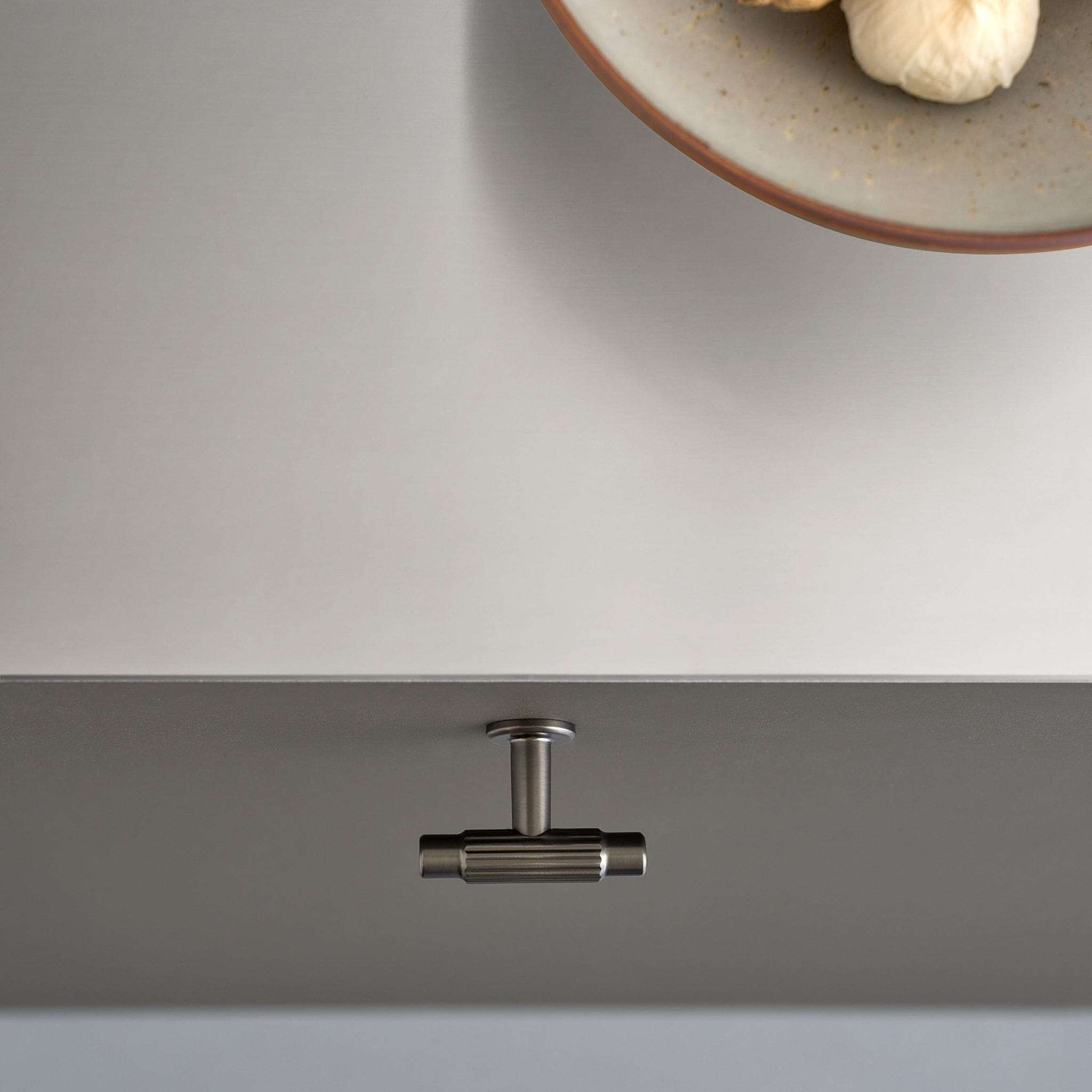 Villa T-Bar | Greb/Knop i Mat Grå L 50 mm x D 34 mm Furnipart FINICC