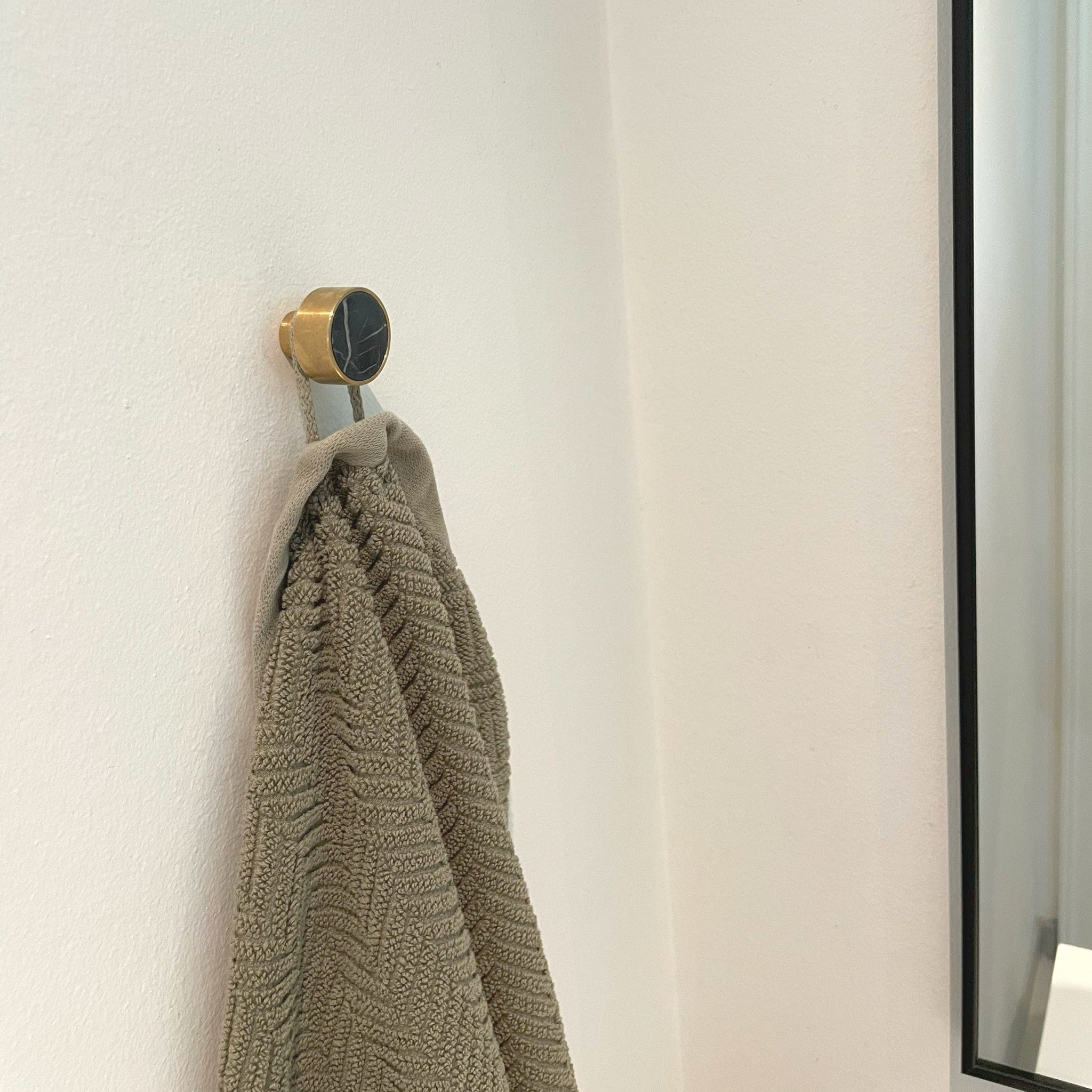 Zenith | Knop/Knage i Messing og Sort Marmor MARBELO FINICC