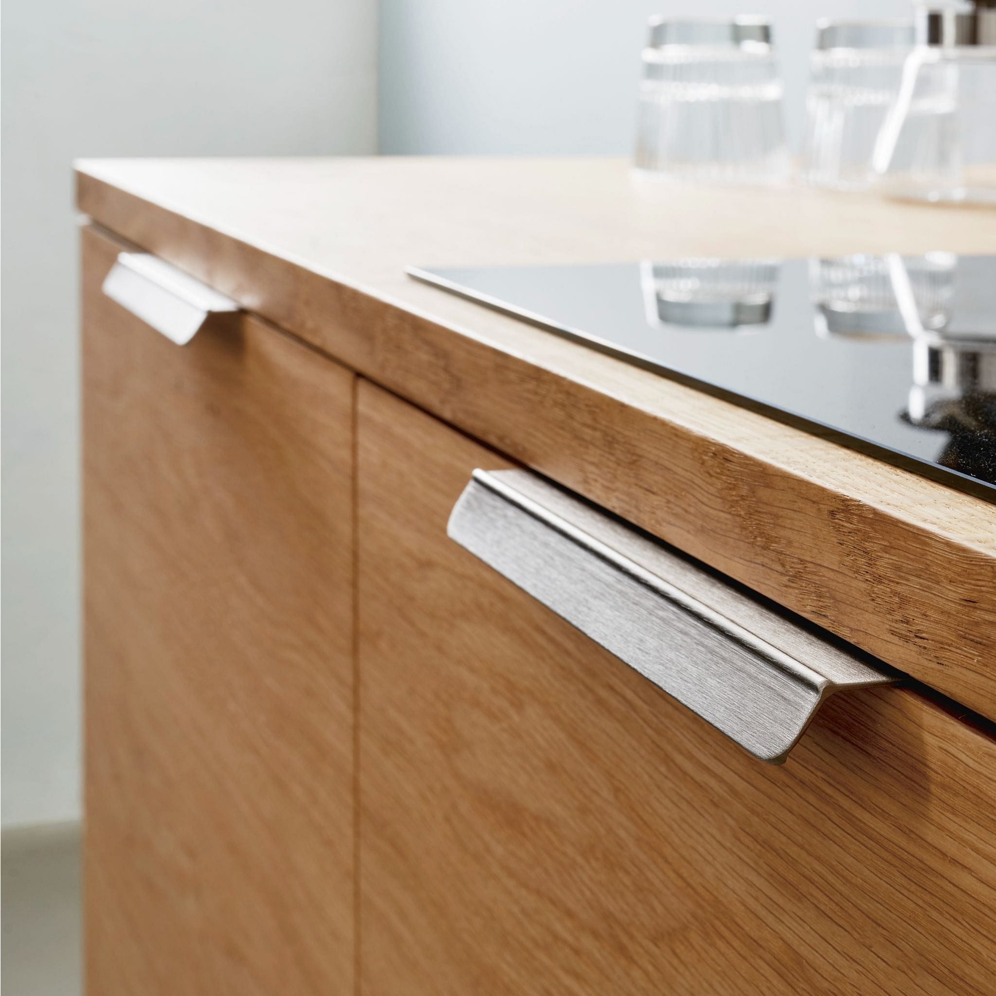 Accent | Greb i Rustfrit Stål Finish Furnipart FINICC