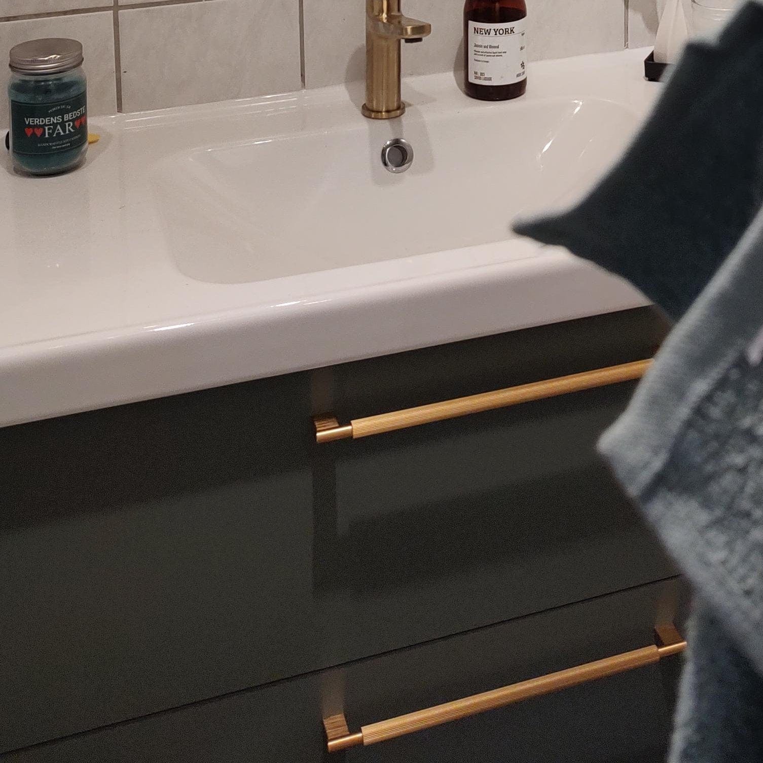 Arpa Back | Greb i Børstet Messing med bagplade Viefe FINICC