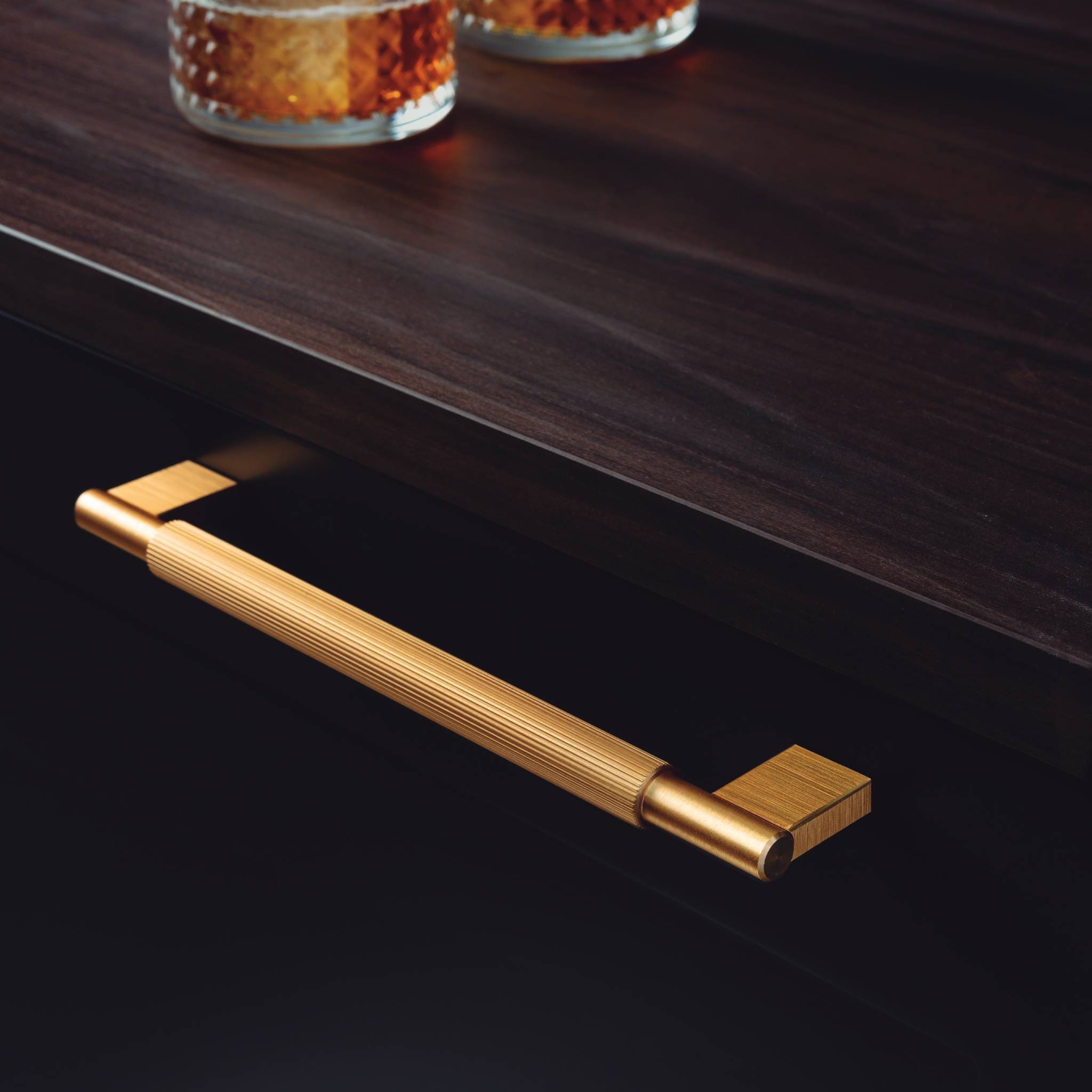 Arpa | Greb i Børstet Messing Viefe FINICC