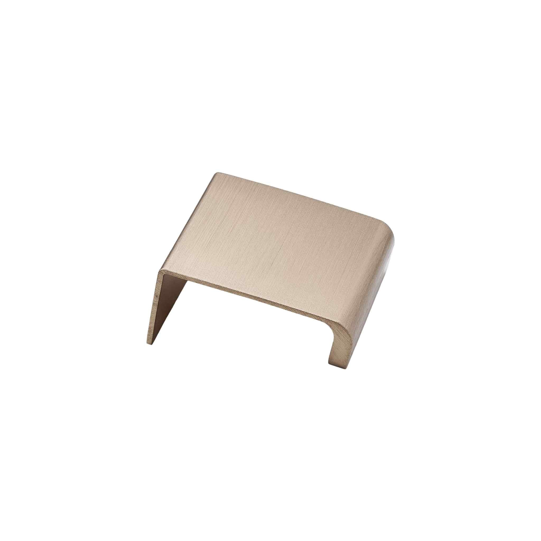 Artisan | Greb i Børstet Messing L 40 mm (C/C: 20 mm) Furnipart FP-454320040-31 FINICC