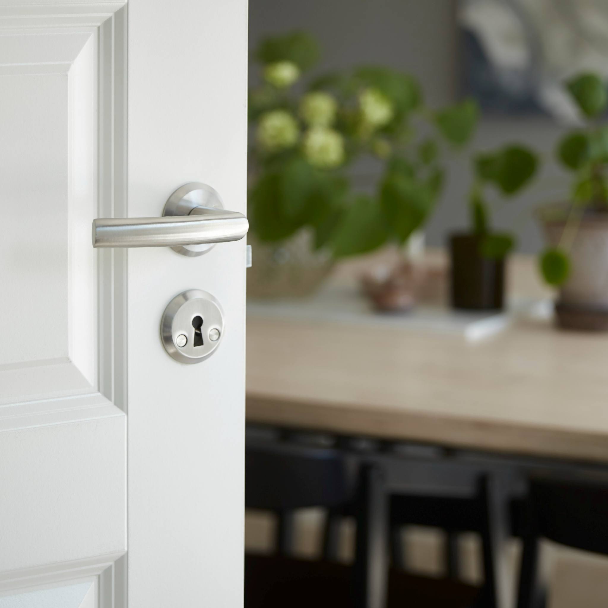 Atlanta | Dørhåndtag i Rustfrit Stål inkl nøgleskilte L 120 mm (C/C 30 mm) Habo HB-17717 FINICC