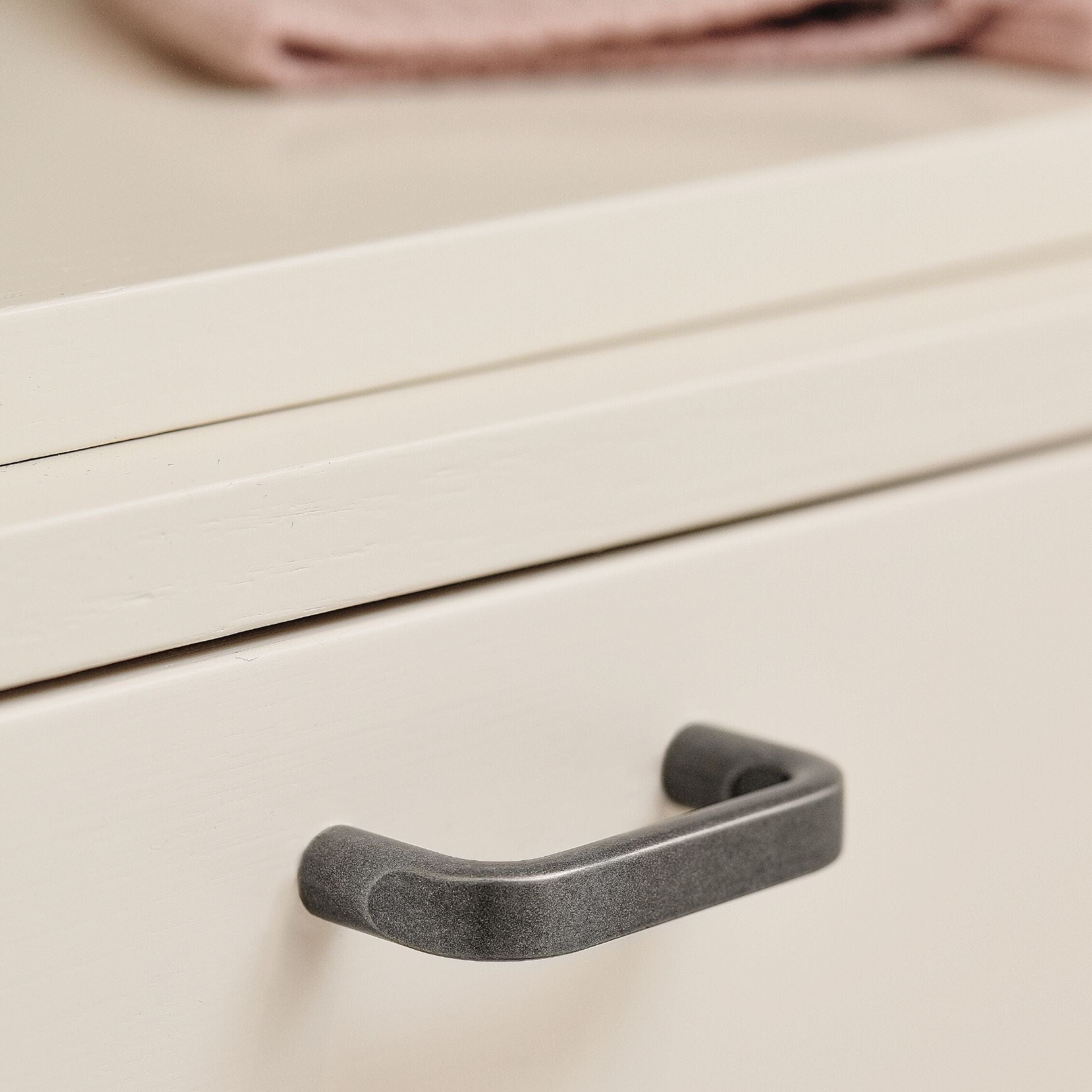 Base | Greb i Antik Grå Furnipart FINICC