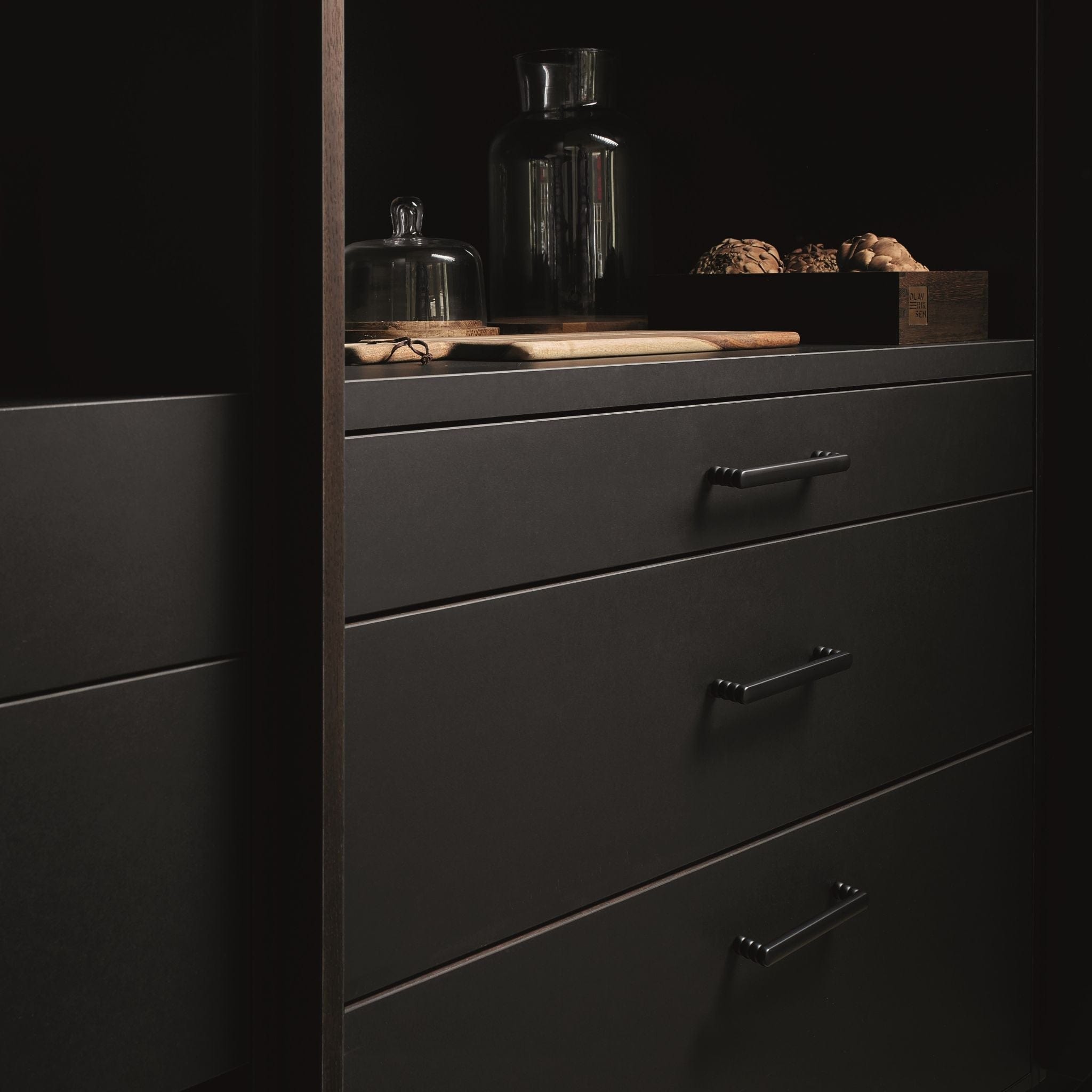 Bounce | Greb i Mat Sort L 176 mm (C/C: 160 mm) Furnipart FP-546660160-99 FINICC