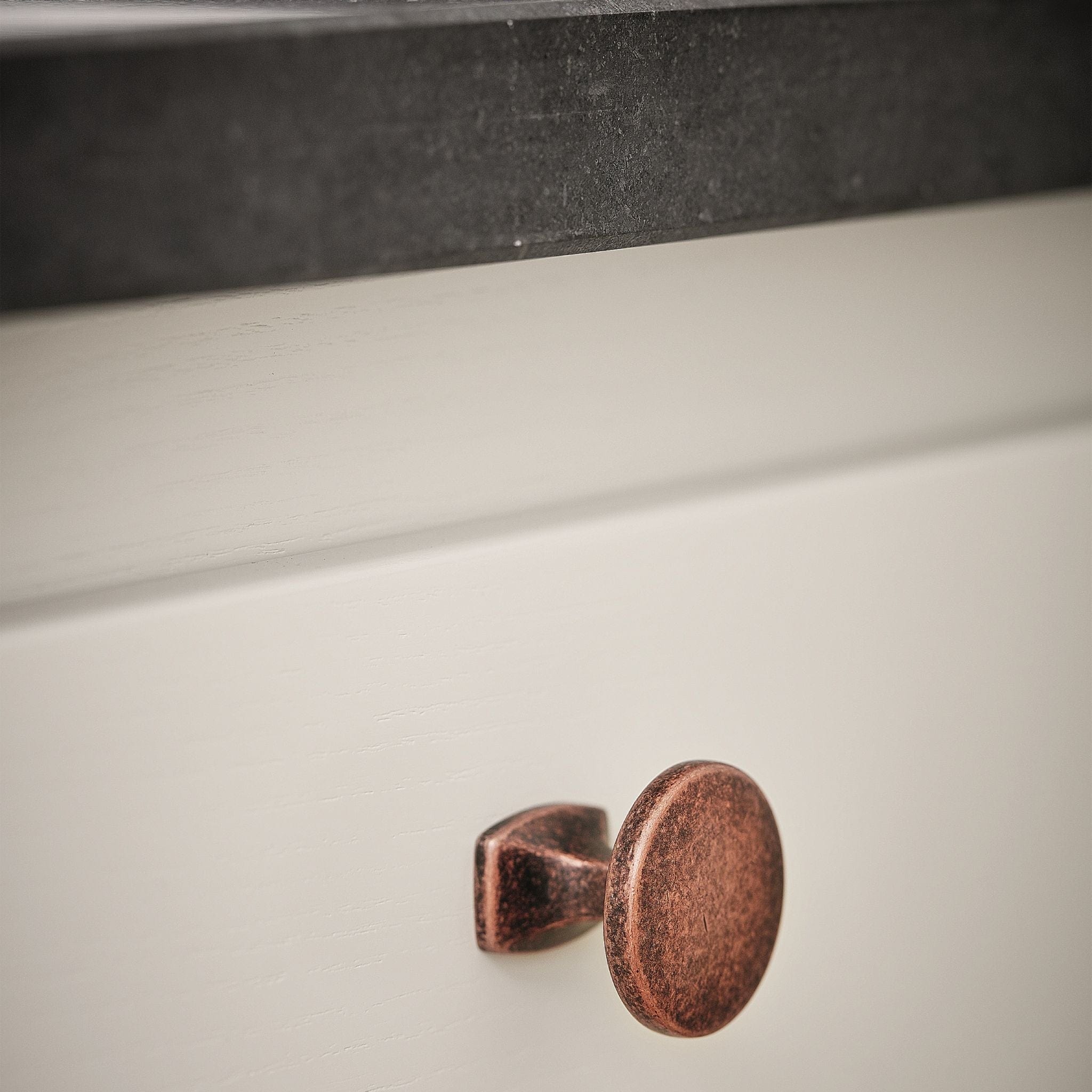 Classic | Knop i Antik Kobber Ø 34 mm Furnipart FINICC