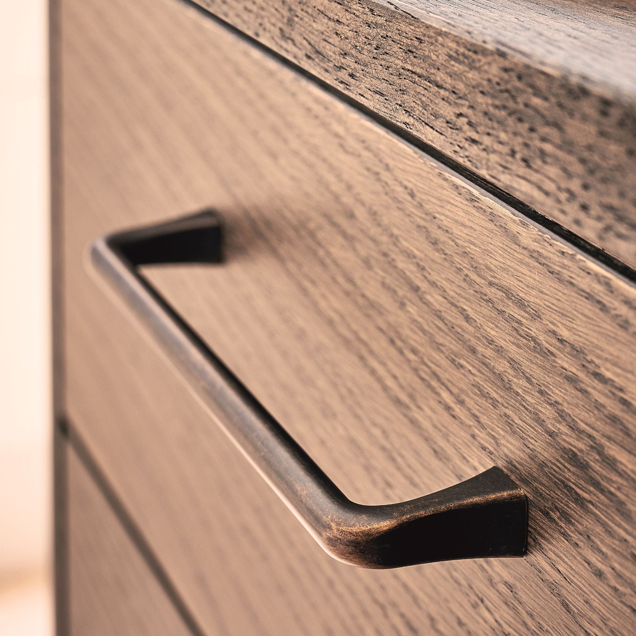Concave | Greb i Antik Brun L 173 mm (C/C: 160 mm) Furnipart FINICC