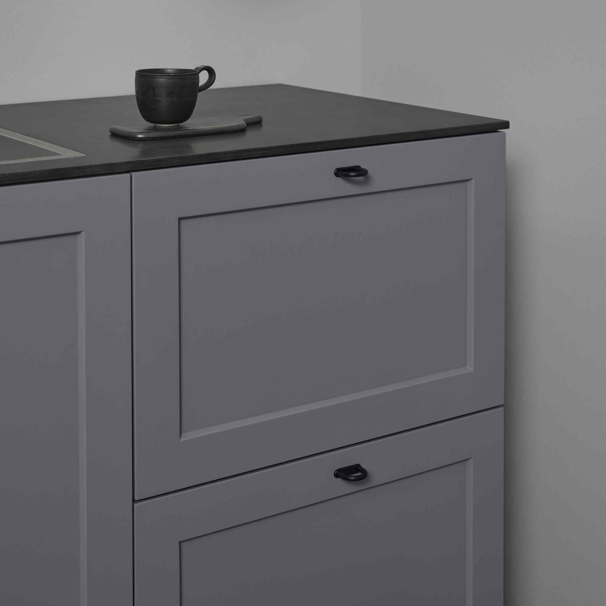 D-Lite | Greb i Mat Sort Furnipart FINICC
