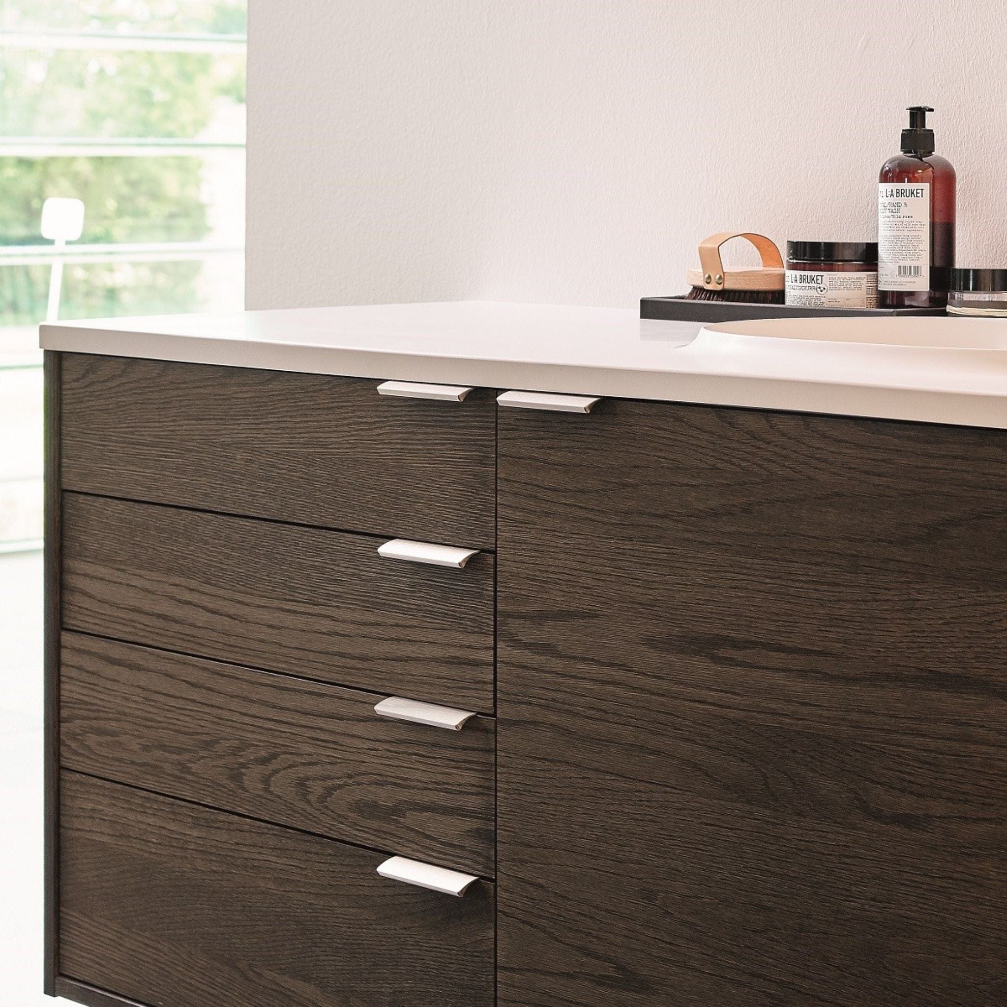 Edge Straight | Greb i Rustfrit Stål Finish Furnipart FINICC