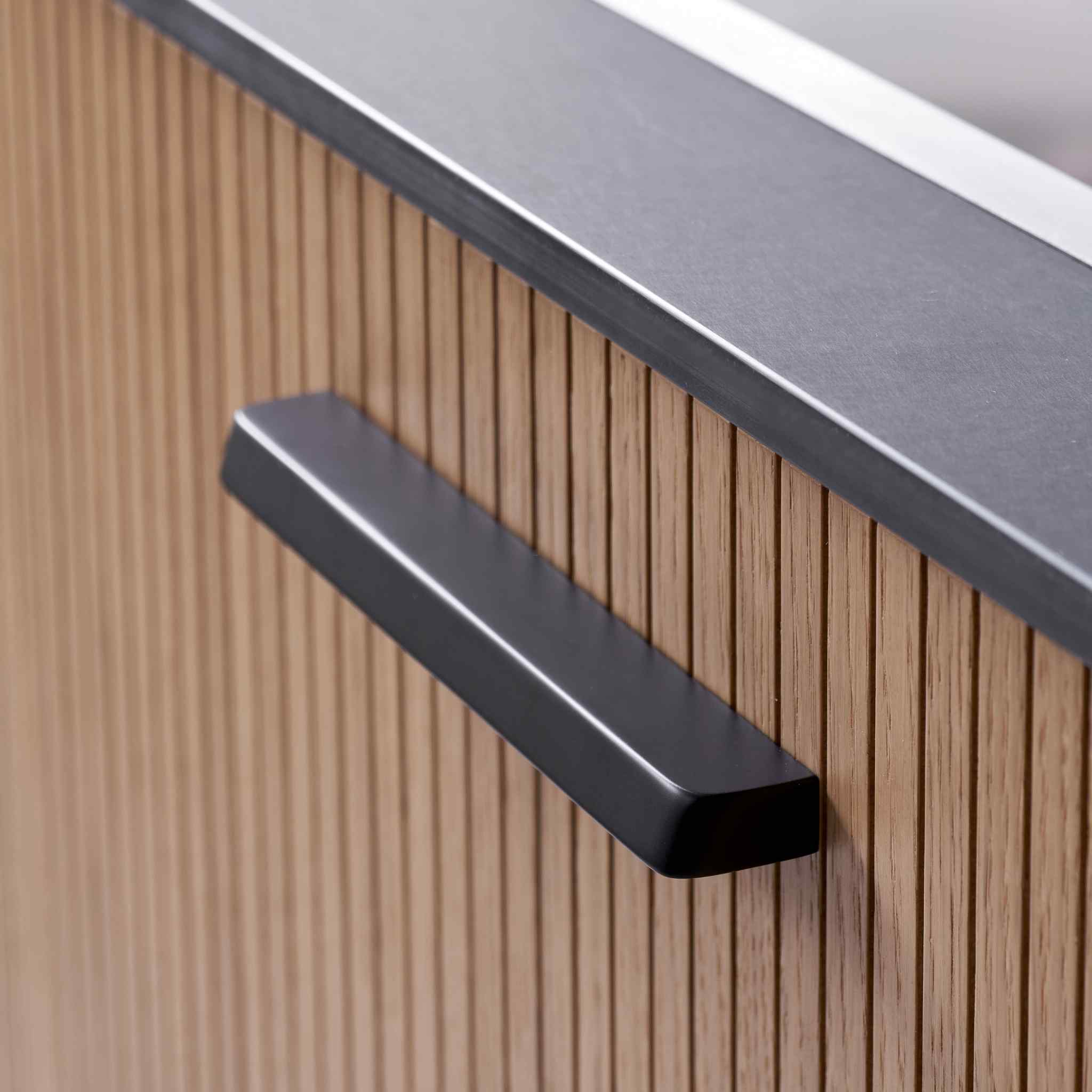 Guild | Greb i Mat Sort L 170 mm (C/C: 160 mm) Furnipart FP-552820160-99 FINICC