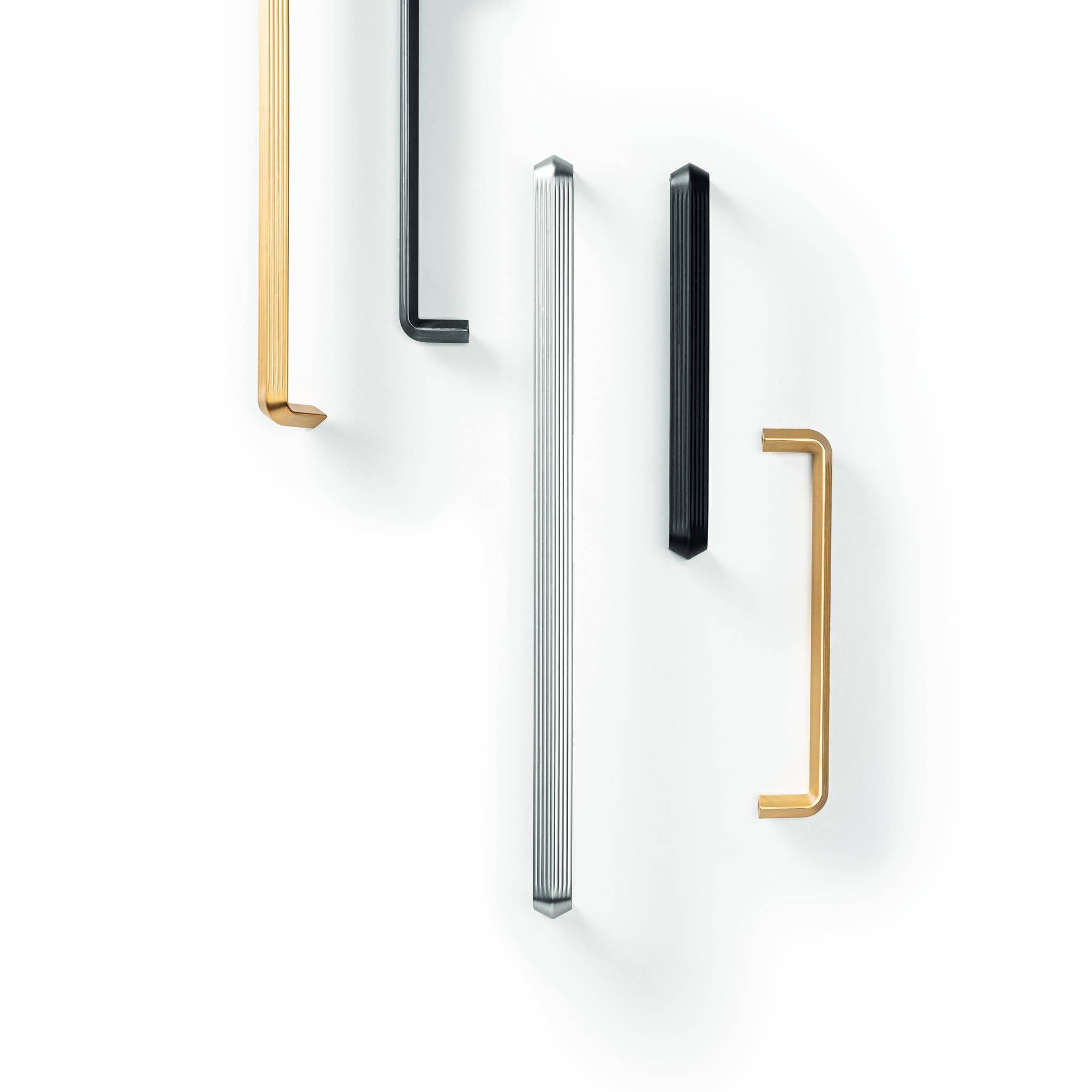 Lines | Greb i Rustfrit Stål Finish L 170 mm (C/C: 160 mm) Viefe FINICC