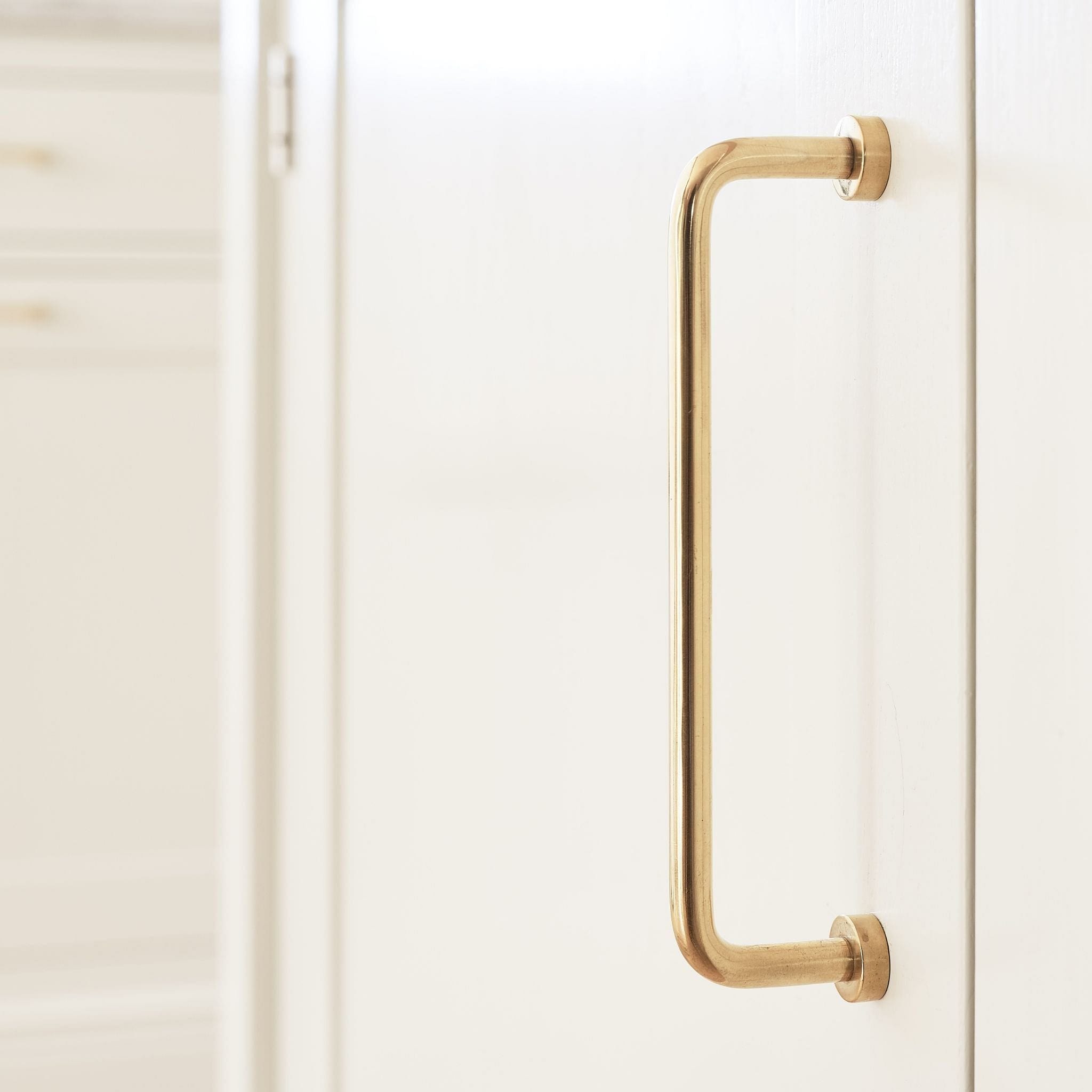 Lounge | Greb i Poleret Messing uden Lak L 142 mm (C/C: 128 mm) Furnipart FINICC
