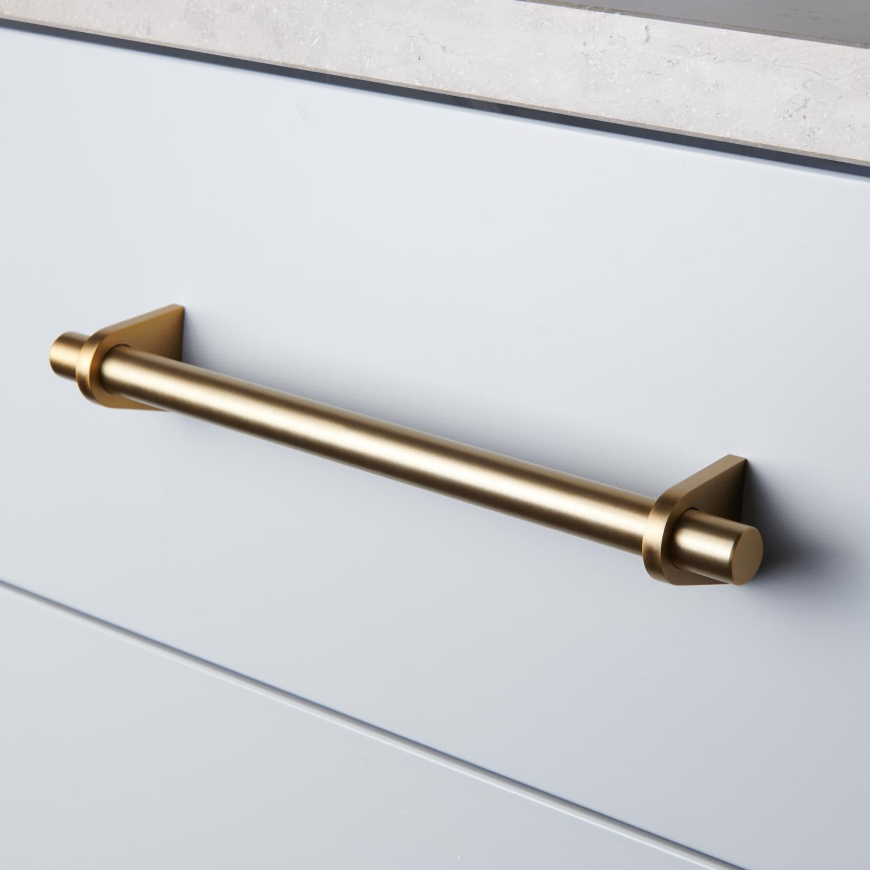 Marstrand | Greb i Mat Messing L 264 mm (C/C 220 mm) Twentytwo FINICC