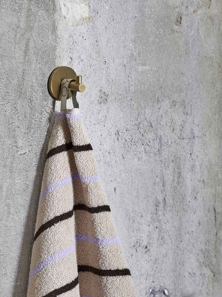 Mood | Knage i Børstet Messing Med lak Ø 45 mm  x D 43 mm MOUD Home MH-210848 FINICC