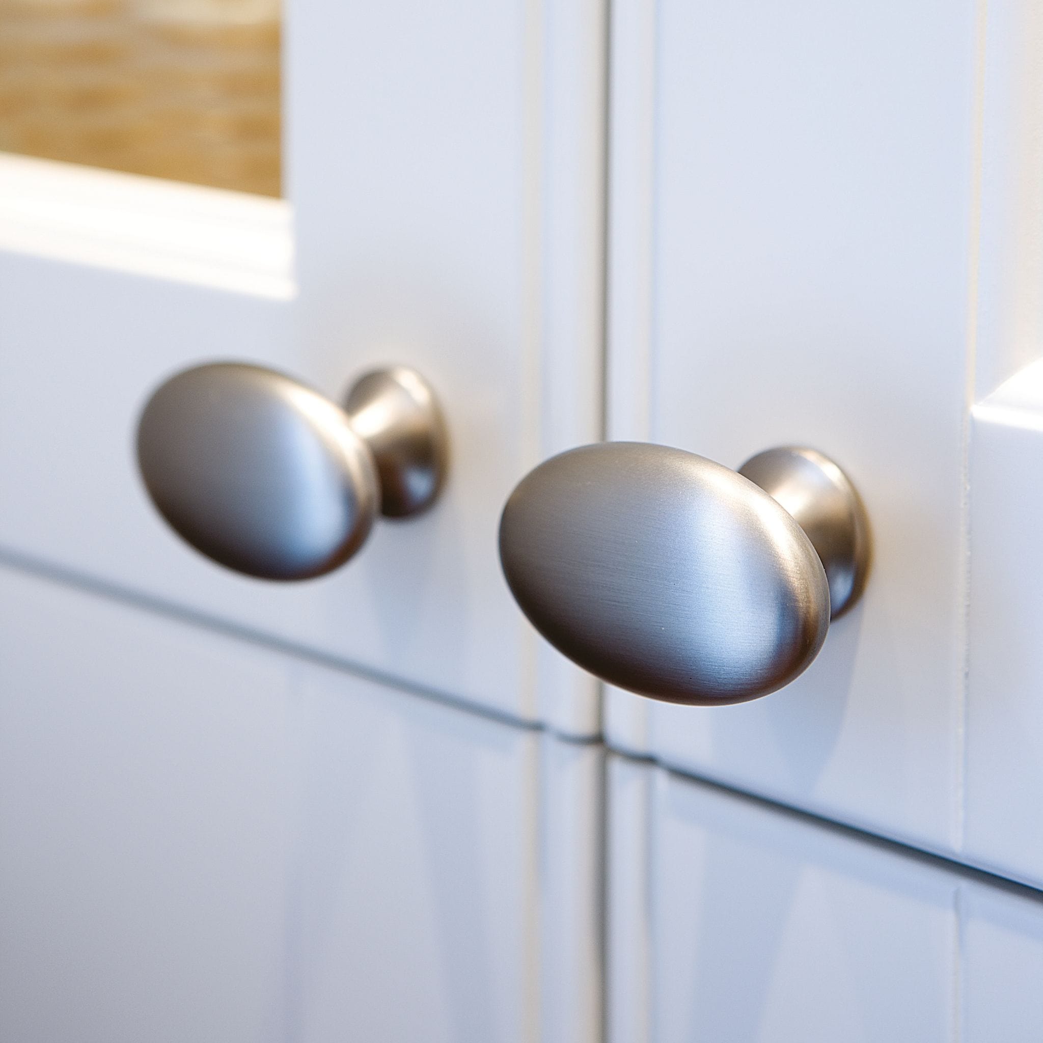 Oval Simple | Knop i Rustfrit Stål Finish Ø 26 mm Furnipart FINICC