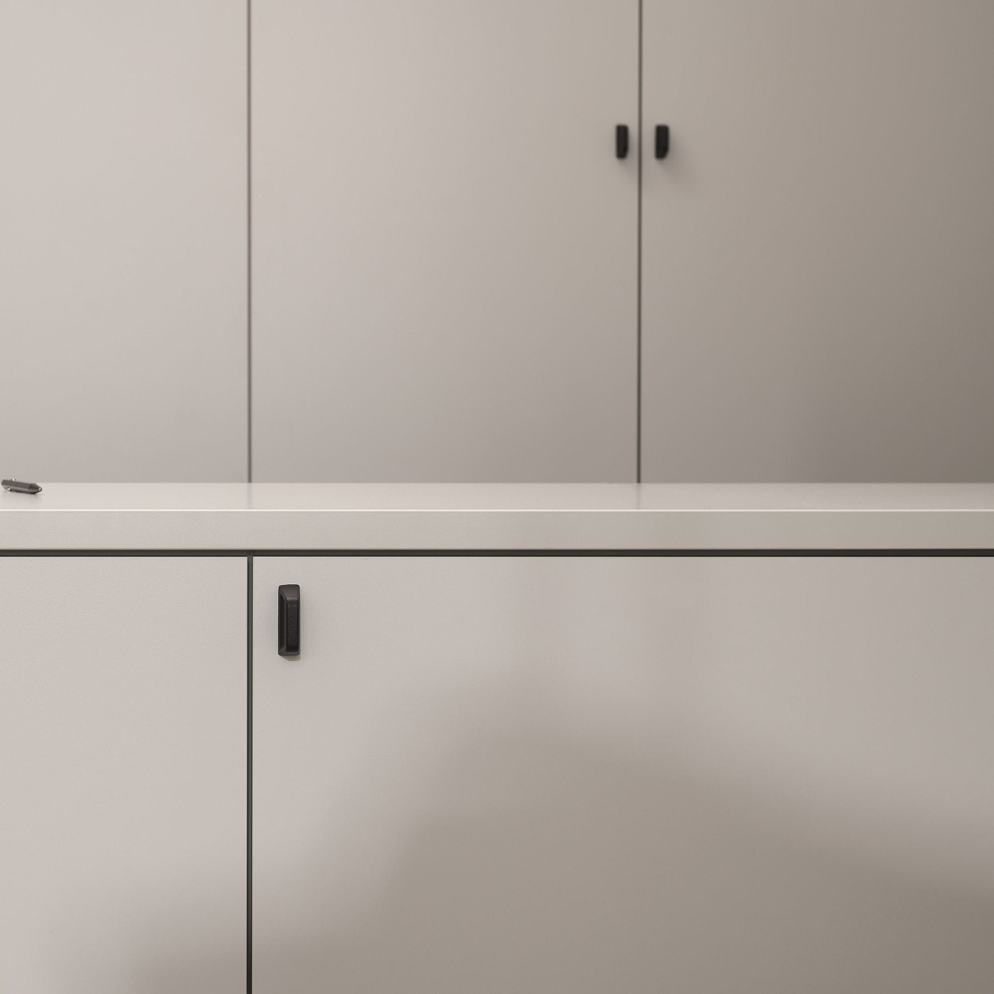 Pagoda | Greb i Sort Furnipart FINICC