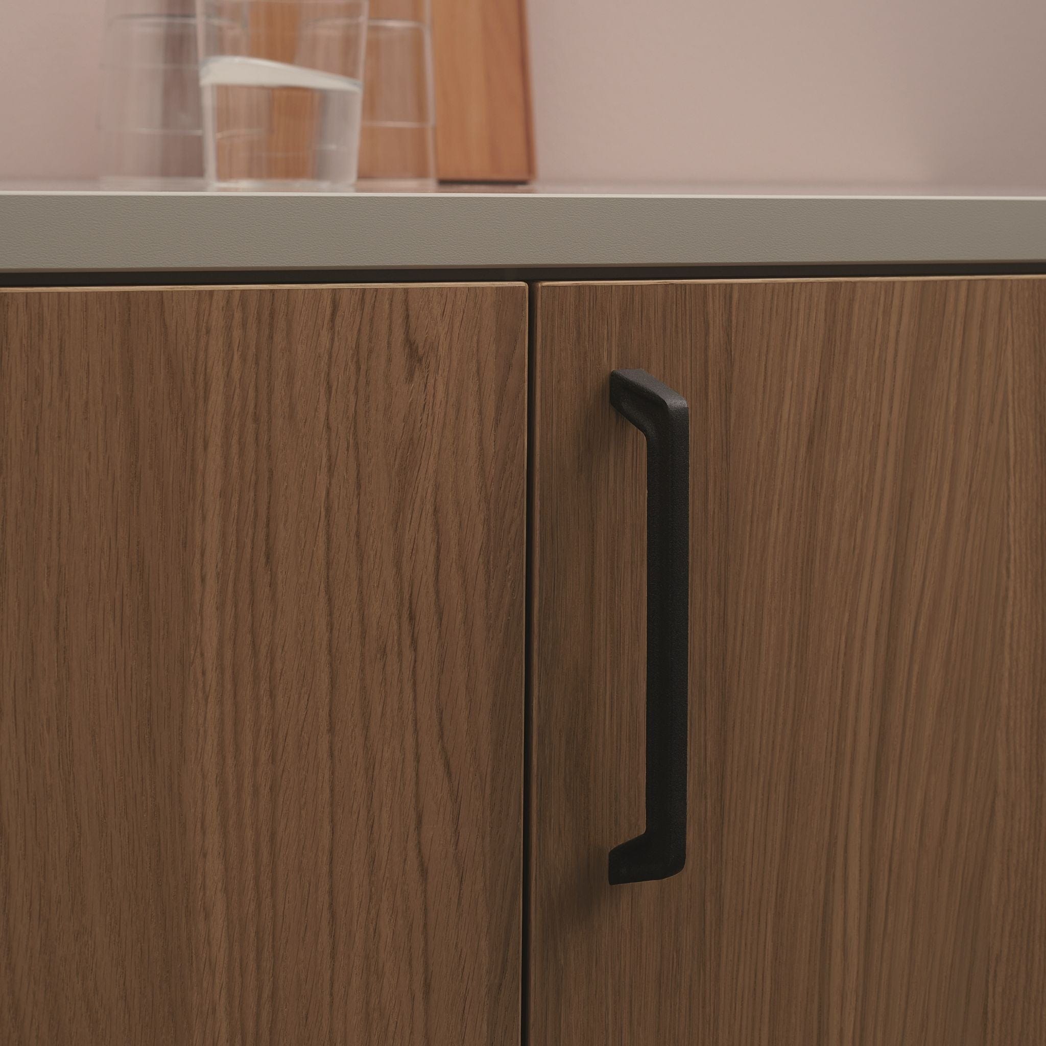 Pagoda | Greb i Sort Furnipart FINICC