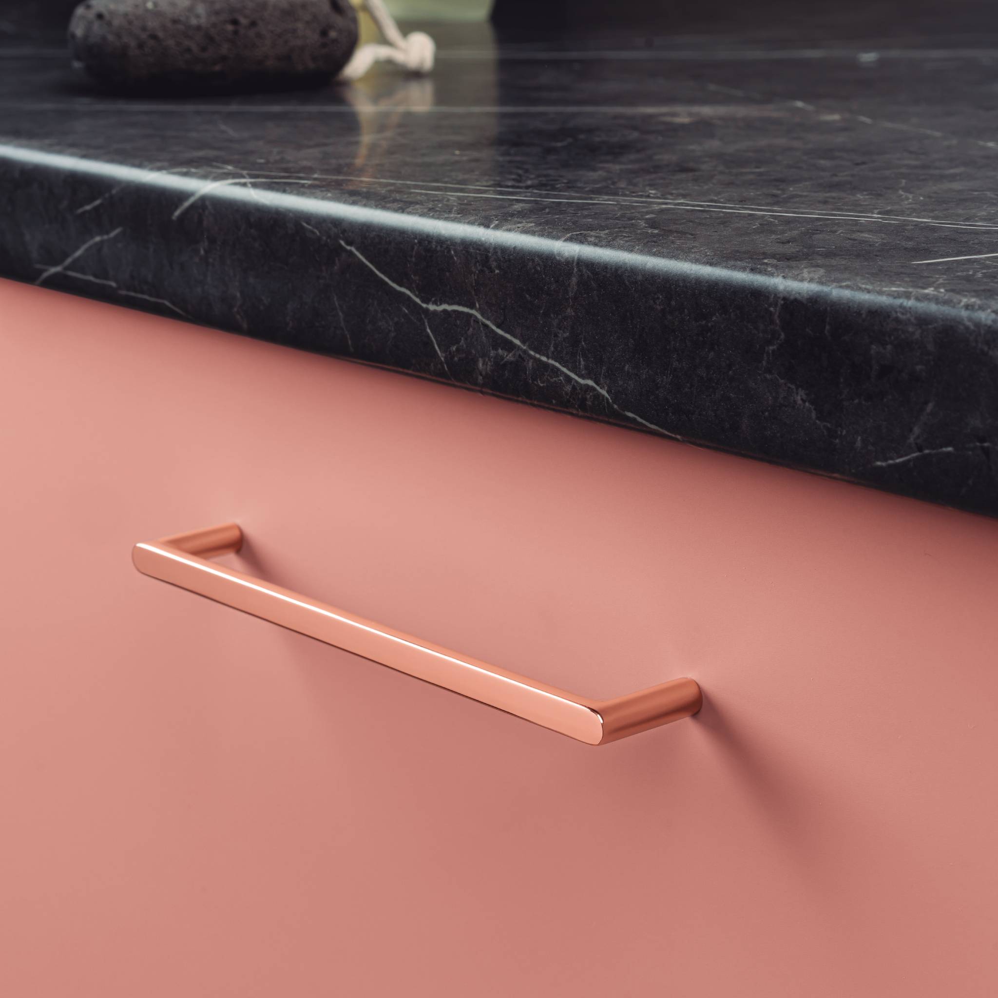 Pura | Greb i Poleret Kobber L 168 mm (C/C: 160 mm) Viefe FINICC
