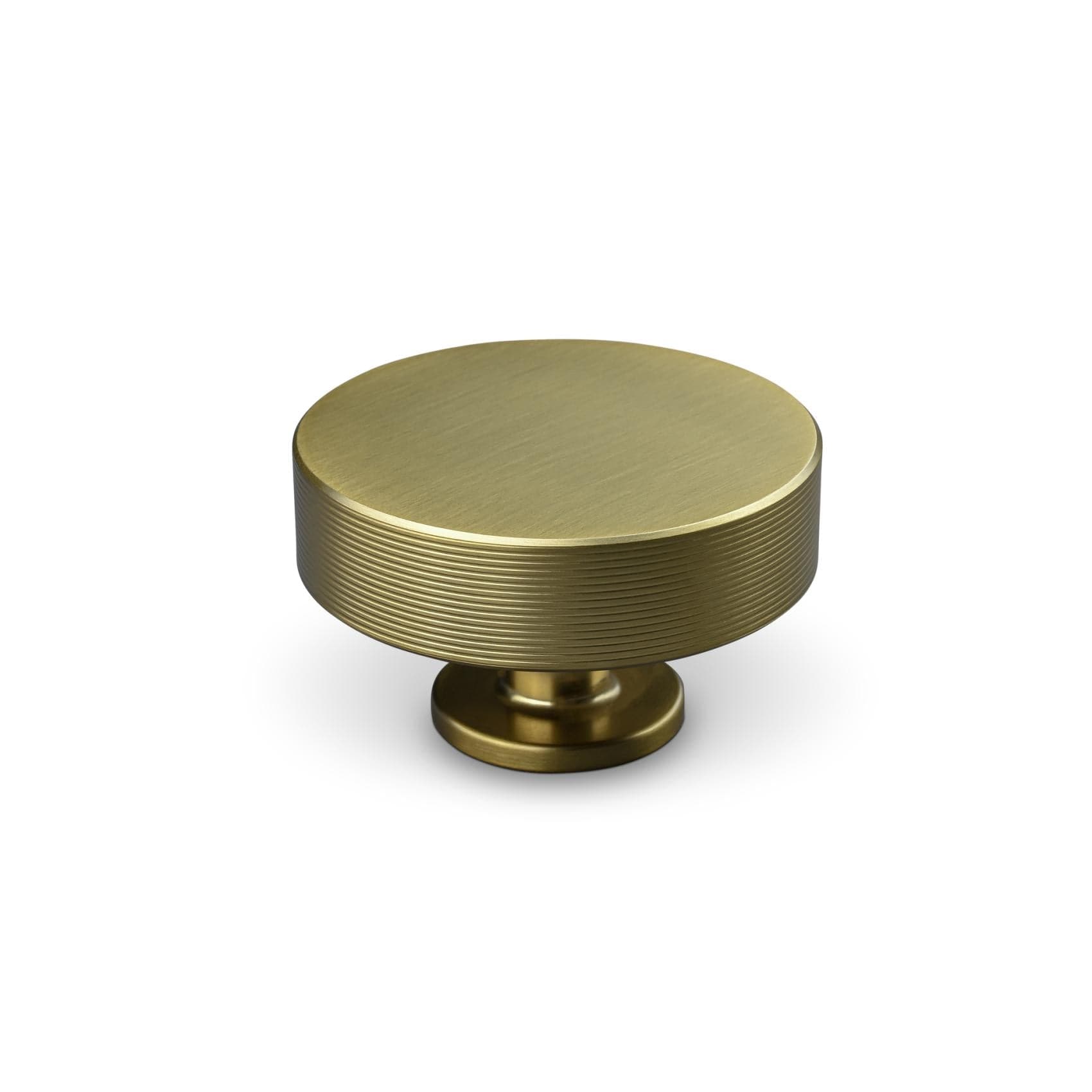 Sassari Stripe | Knop i Mat Messing Ø 50 mm x D 30 mm Theofils FINICC